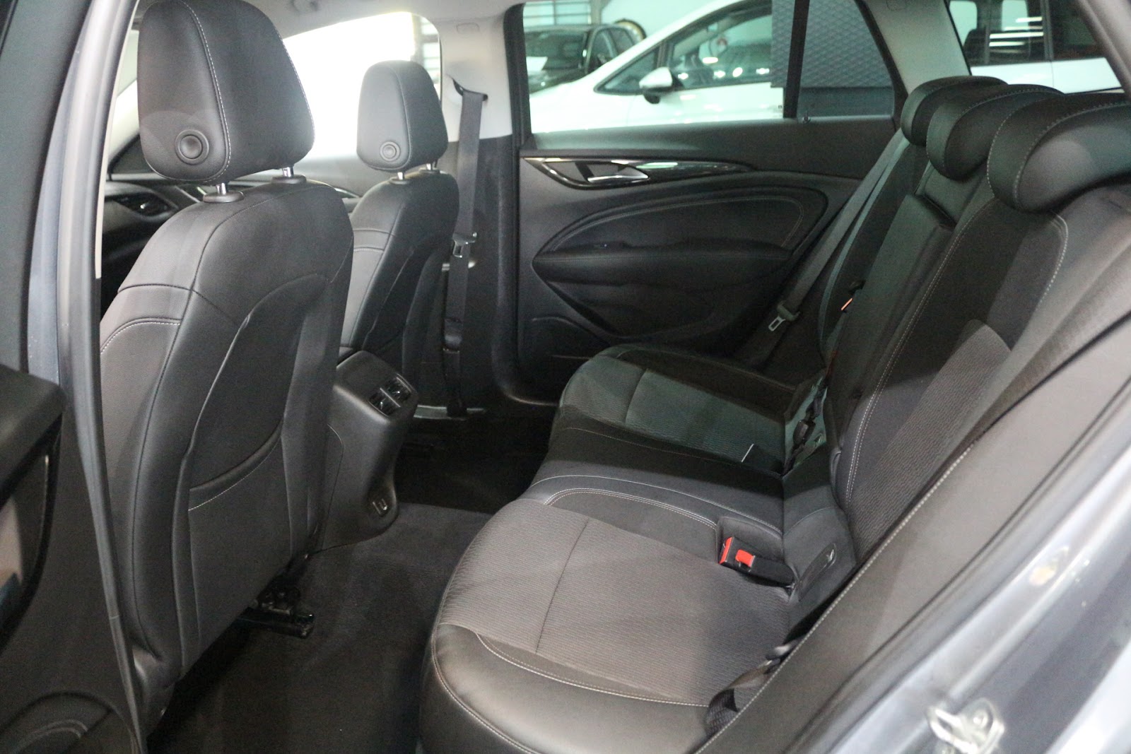 Foto 7 de OPEL INSIGNIA 2018 en venta en CSV Motor VALDEFUENTES