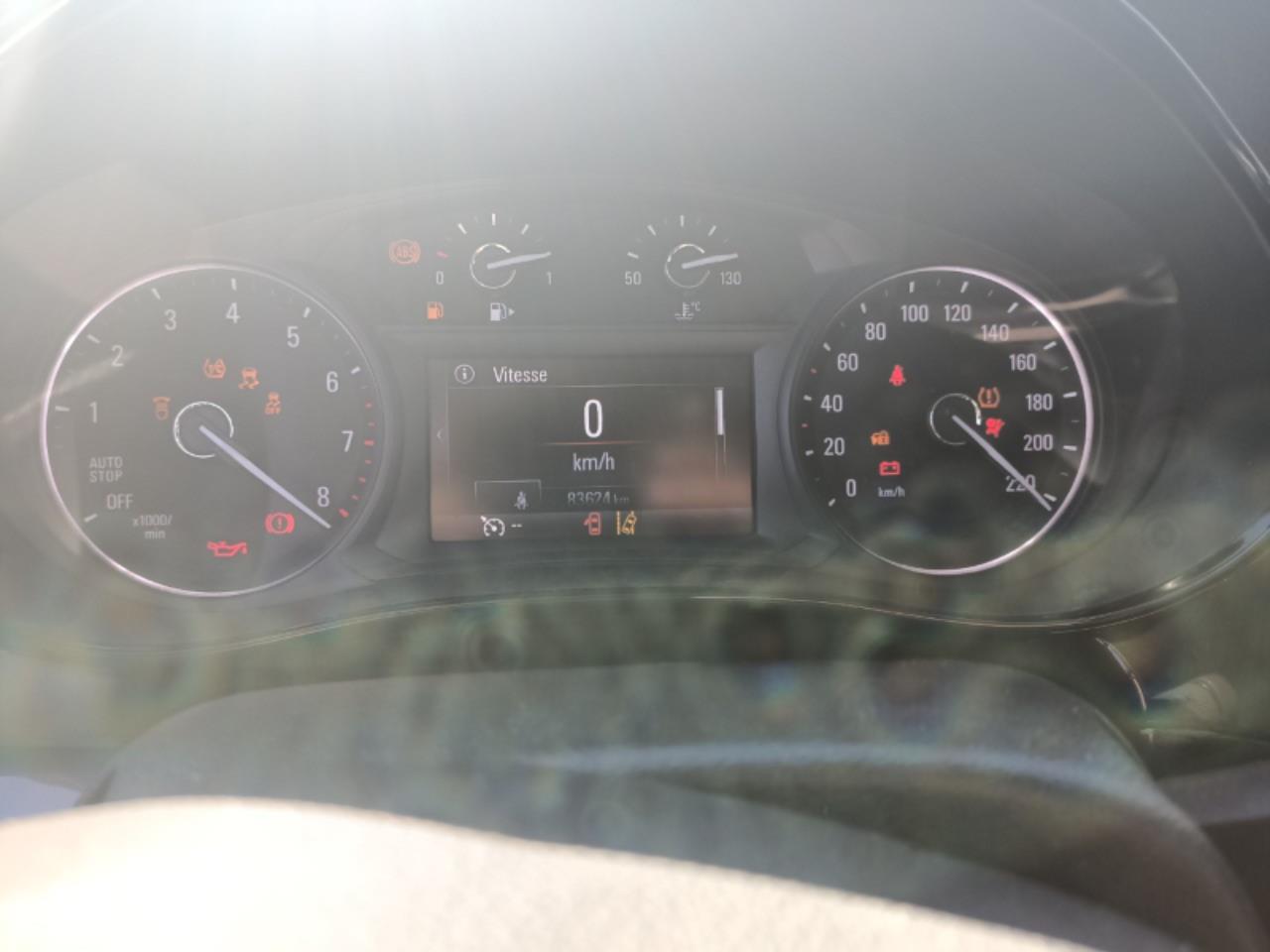 Foto 4 de OPEL MOKKA 2018 en venta en CSV Motor VALDEFUENTES