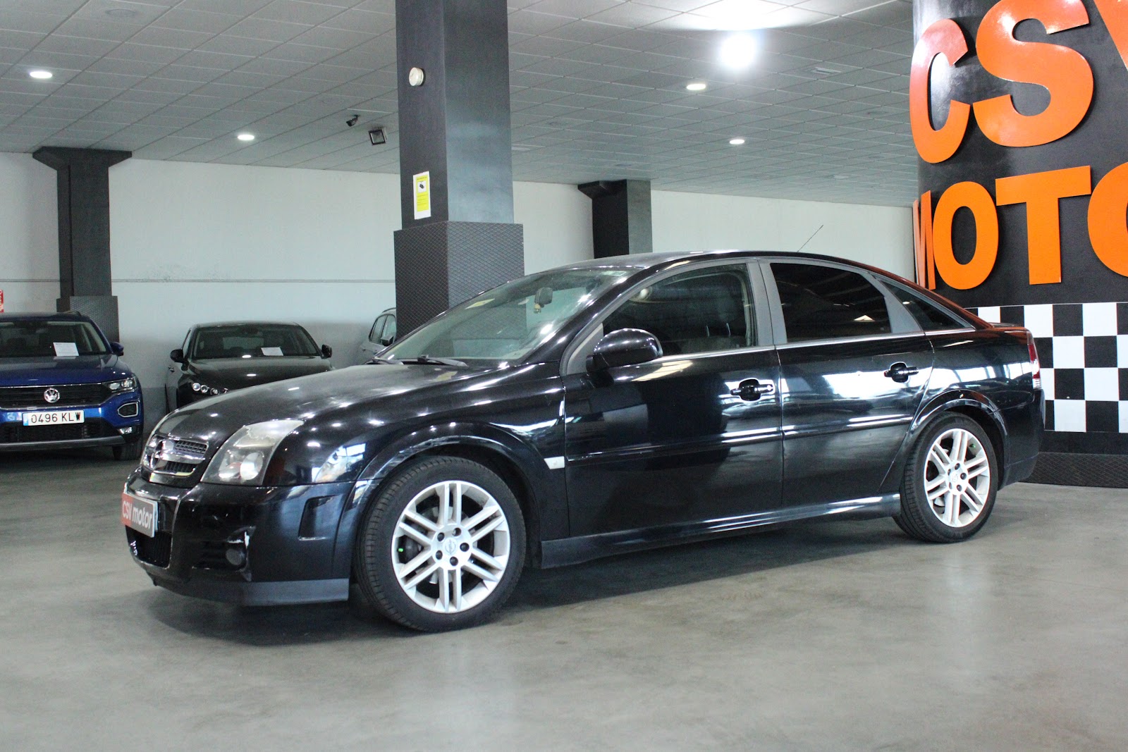 Foto 1 de Opel Vectra 2005 en venta en CSV Motor VALDEFUENTES