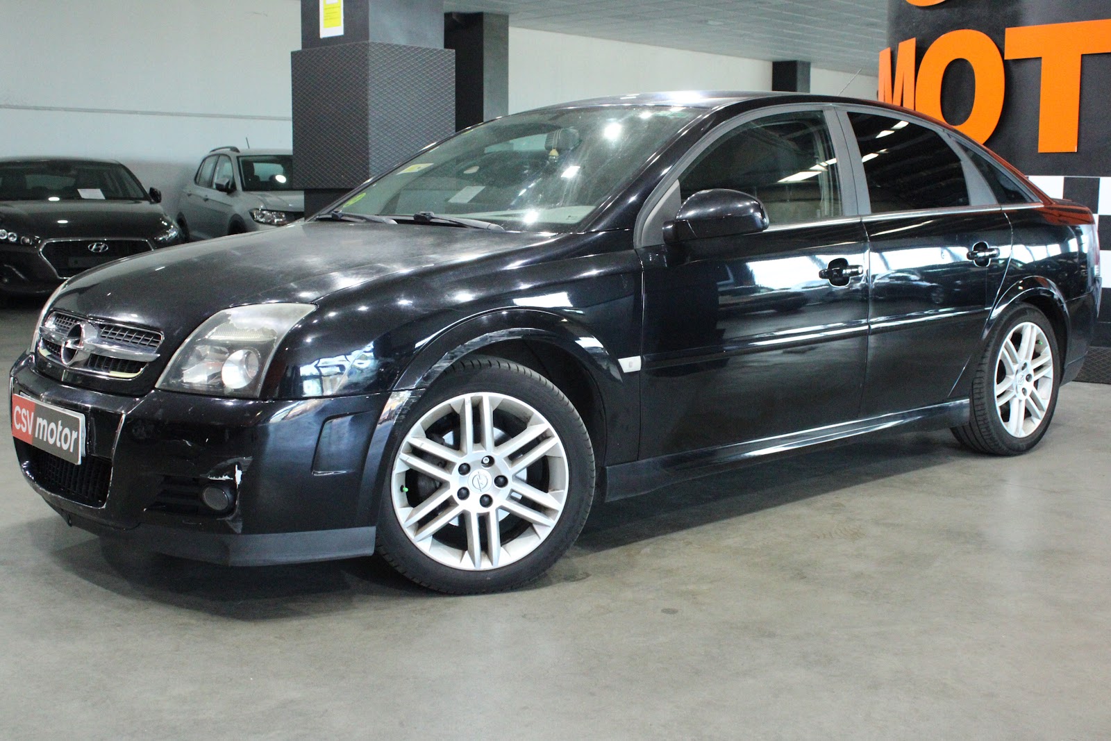 Foto 2 de OPEL VECTRA 2005 en venta en CSV Motor VALDEFUENTES