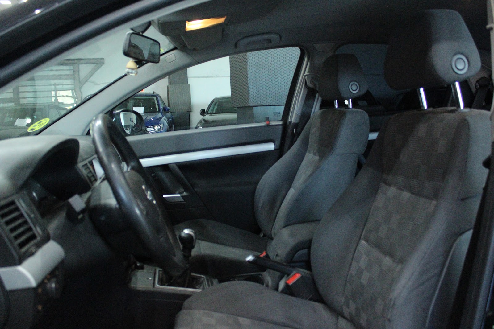 Foto 7 de OPEL VECTRA 2005 en venta en CSV Motor VALDEFUENTES