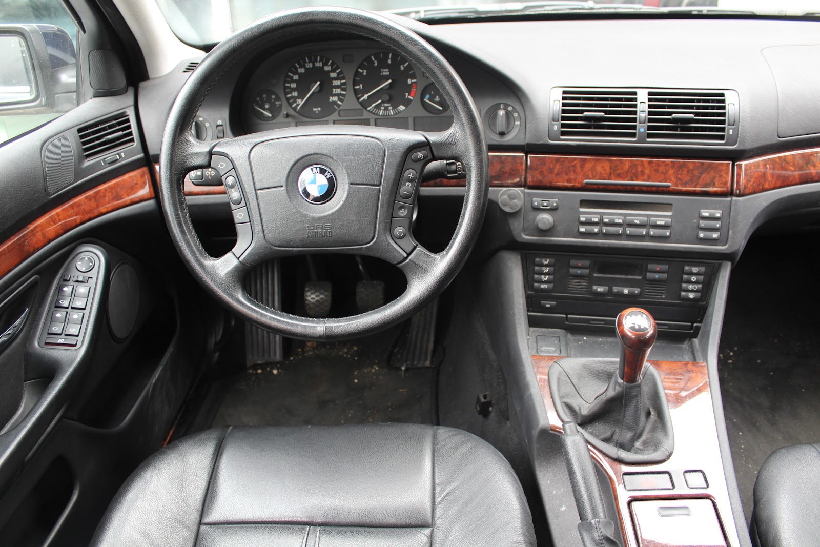 Foto 10 de BMW SERIE 5 1999 en venta en CSV Motor VALDEFUENTES