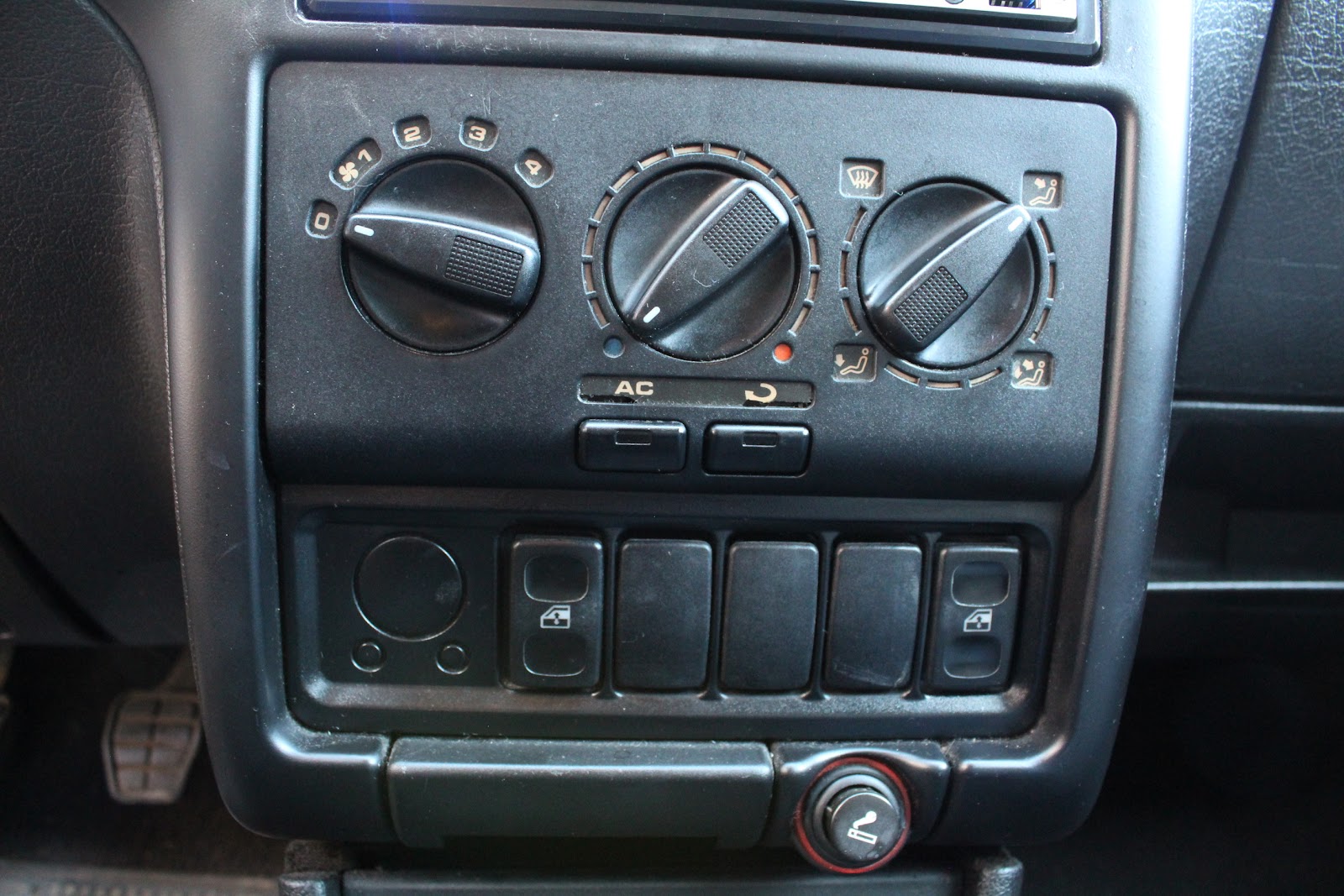 Foto 16 de SEAT CORDOBA 1997 en venta en CSV Motor VALDEFUENTES
