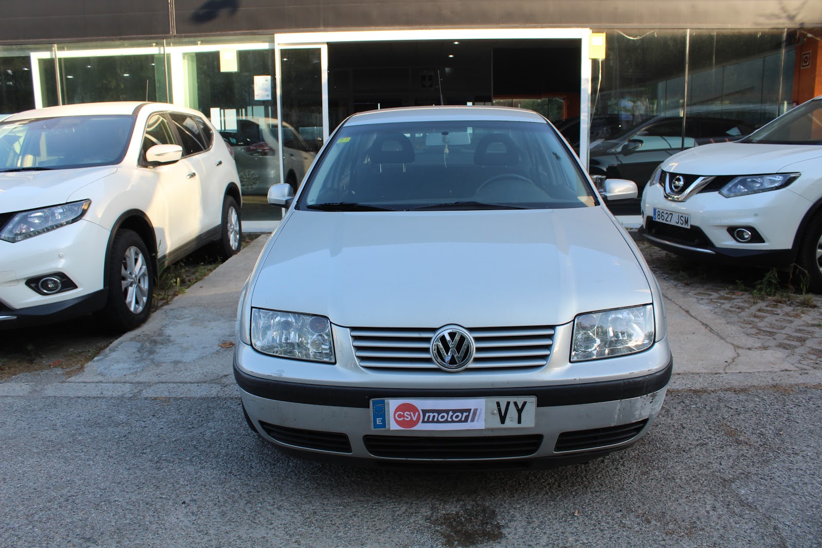 Foto 2 de VOLKSWAGEN BORA 1999 en venta en CSV Motor VALDEFUENTES