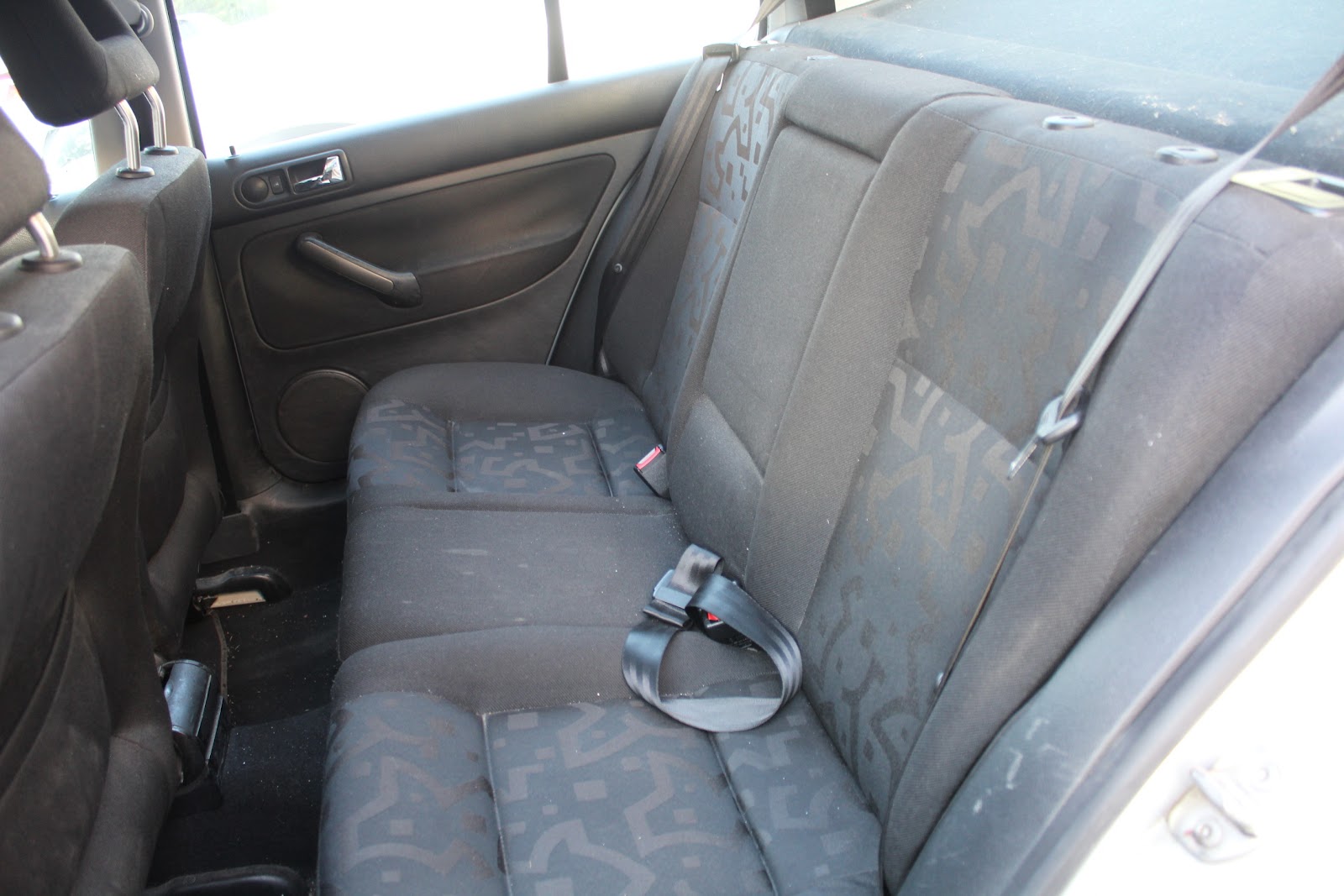 Foto 8 de VOLKSWAGEN BORA 1999 en venta en CSV Motor VALDEFUENTES