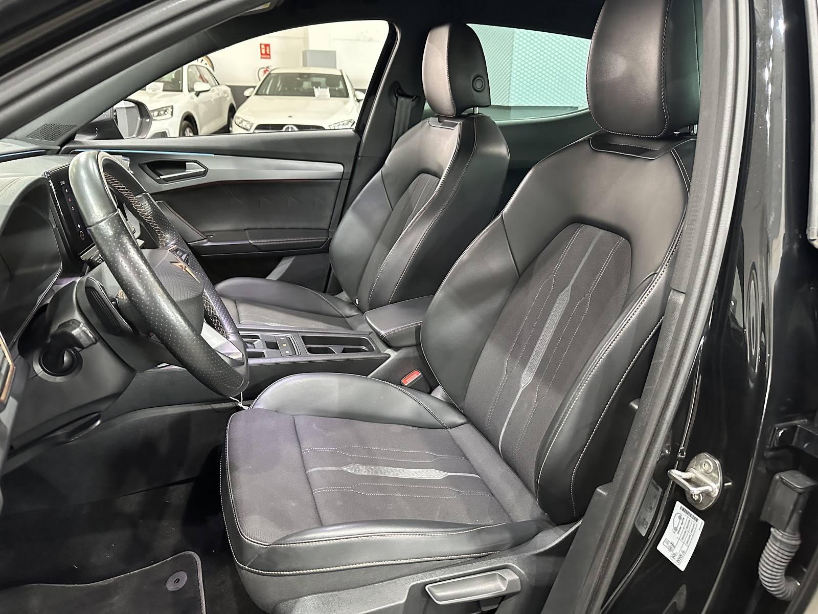 Foto 9 de CUPRA FORMENTOR 2023 en venta en CSV Motor VALDEFUENTES