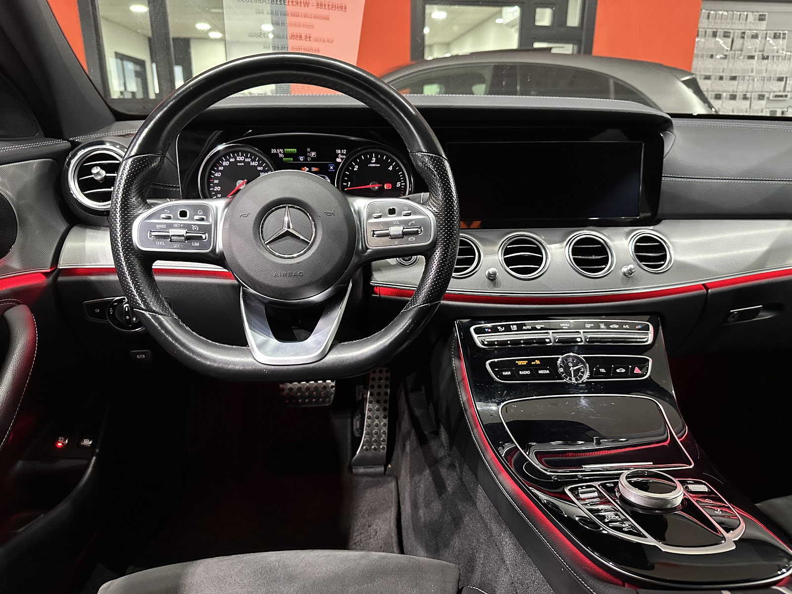 Foto 13 de MERCEDES CLASE E 2020 en venta en CSV Motor VALDEFUENTES