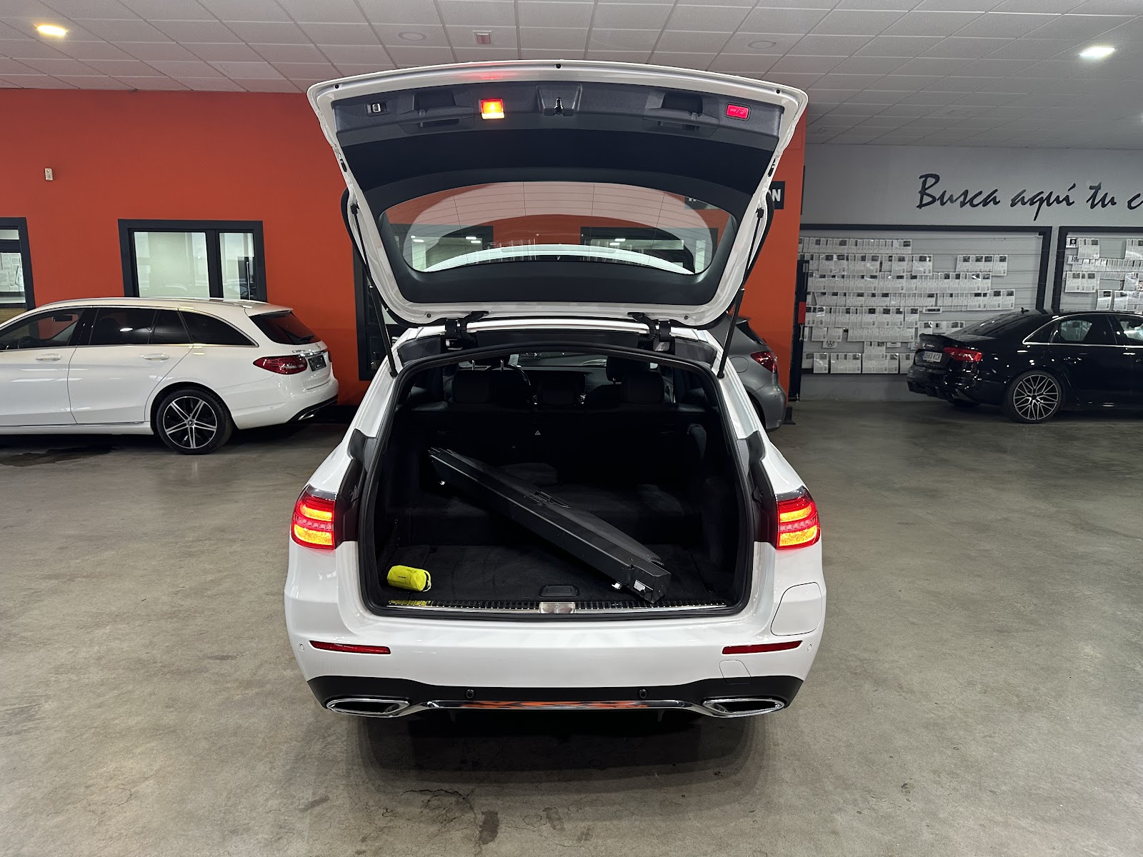 Foto 8 de MERCEDES CLASE E 2020 en venta en CSV Motor VALDEFUENTES