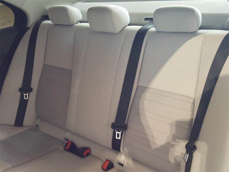 Foto 9 de MERCEDES CLASE C 2015 en venta en CSV Motor VALDEFUENTES