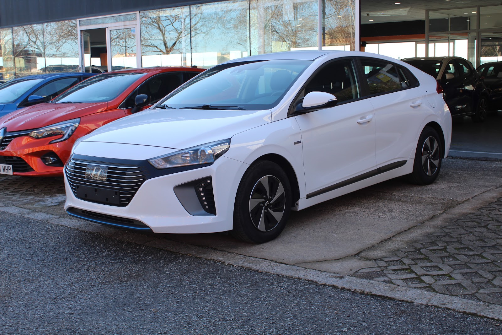 Foto 2 de HYUNDAI IONIQ 2019 en venta en CSV Motor VALDEFUENTES