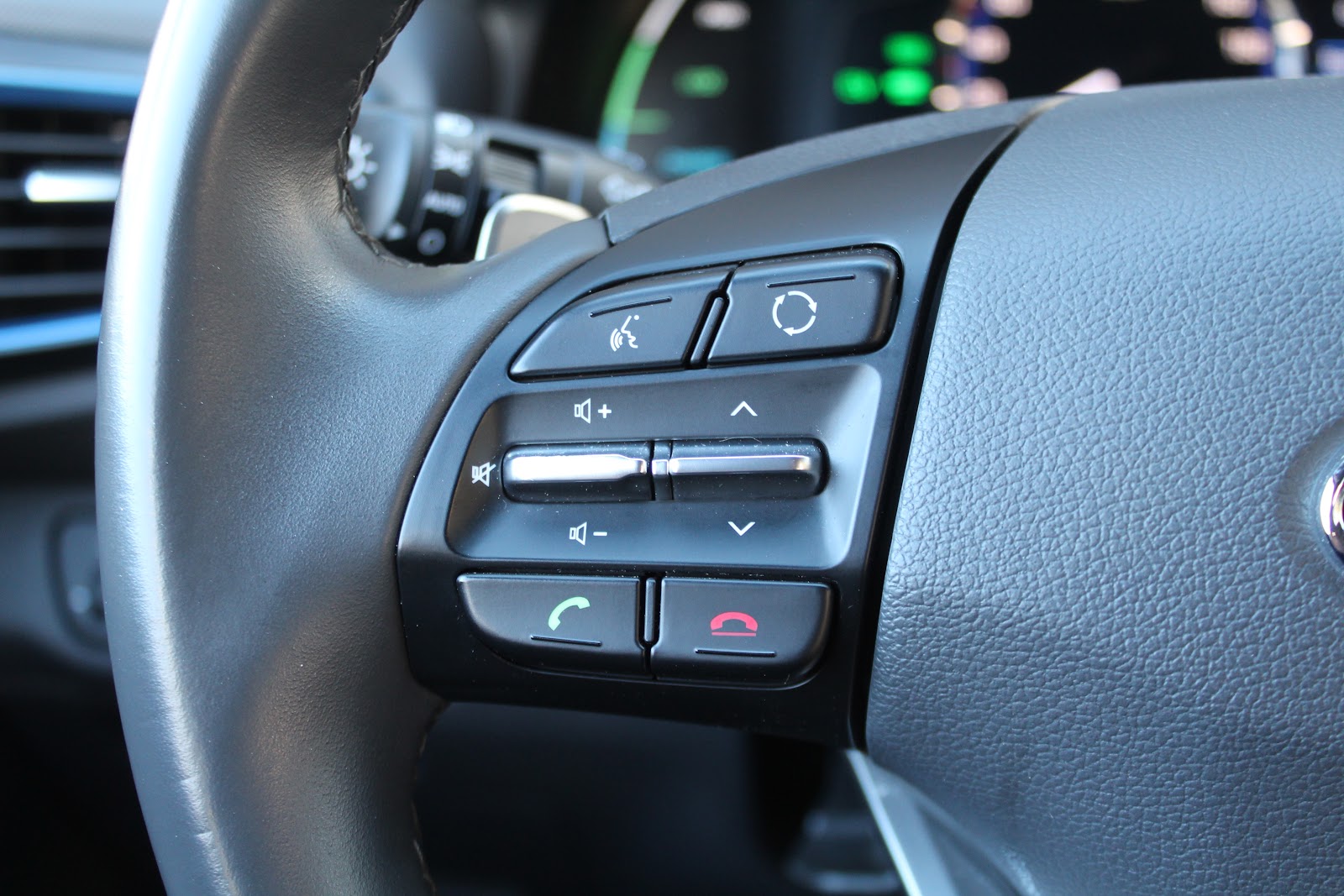 Foto 12 de HYUNDAI IONIQ 2019 en venta en CSV Motor VALDEFUENTES
