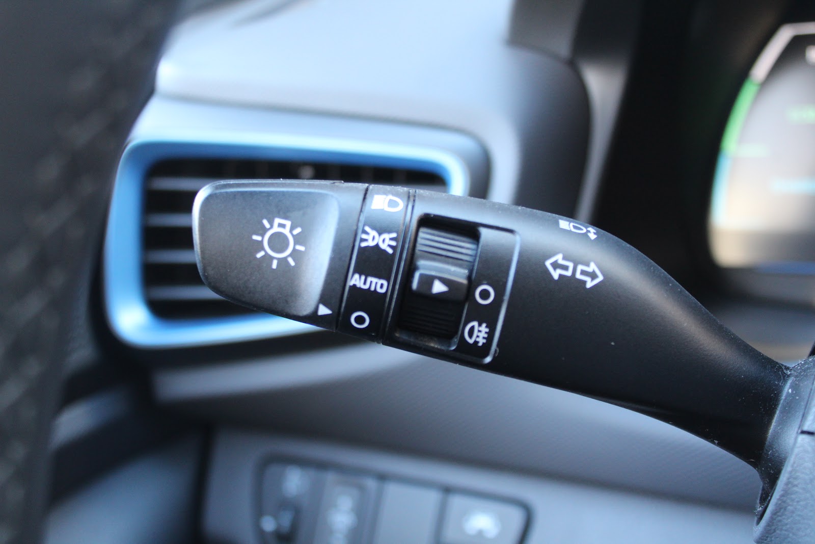 Foto 14 de HYUNDAI IONIQ 2019 en venta en CSV Motor VALDEFUENTES