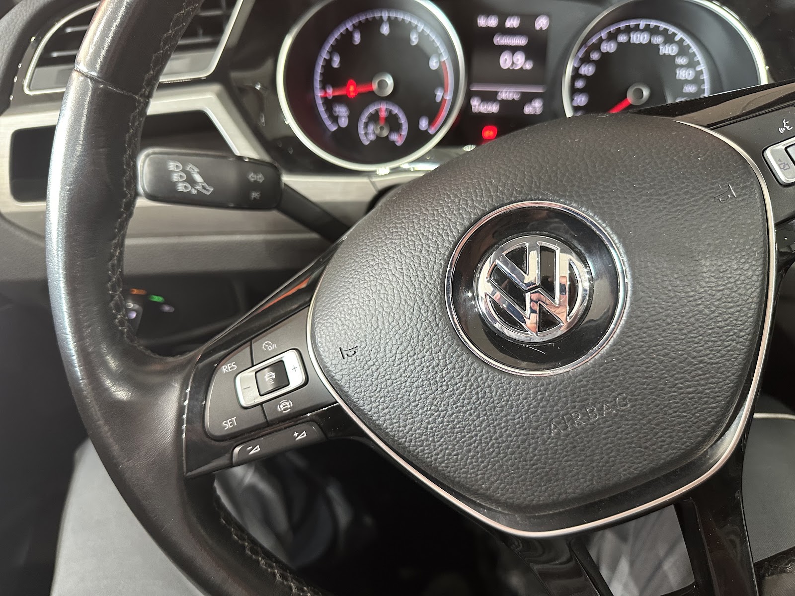 Foto 16 de VOLKSWAGEN TOURAN 2019 en venta en CSV Motor VALDEFUENTES