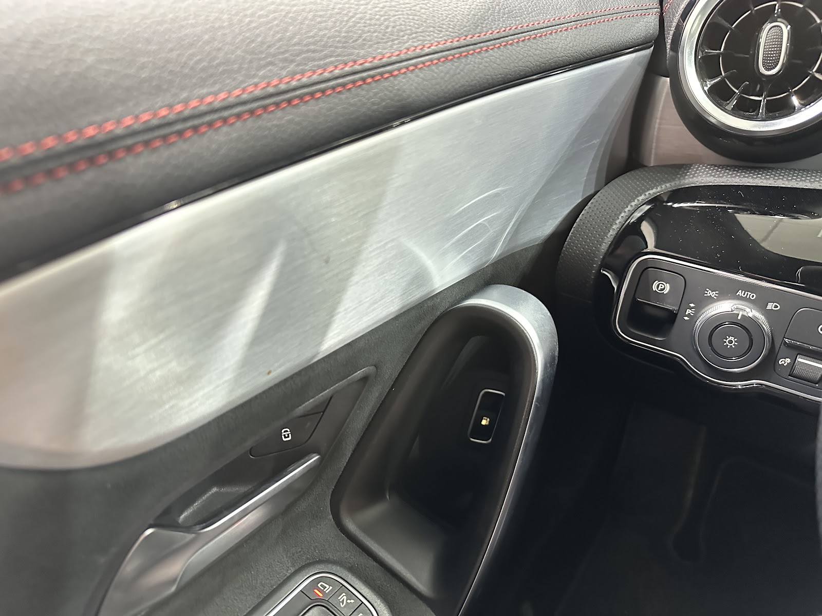Foto 18 de MERCEDES CLASE CLA 2021 en venta en CSV Motor VALDEFUENTES