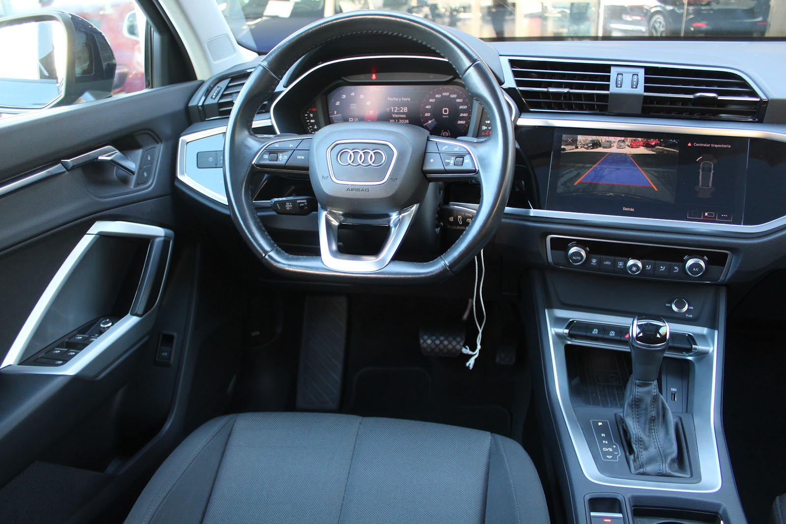 Foto 11 de AUDI Q3 2019 en venta en CSV Motor VALDEFUENTES