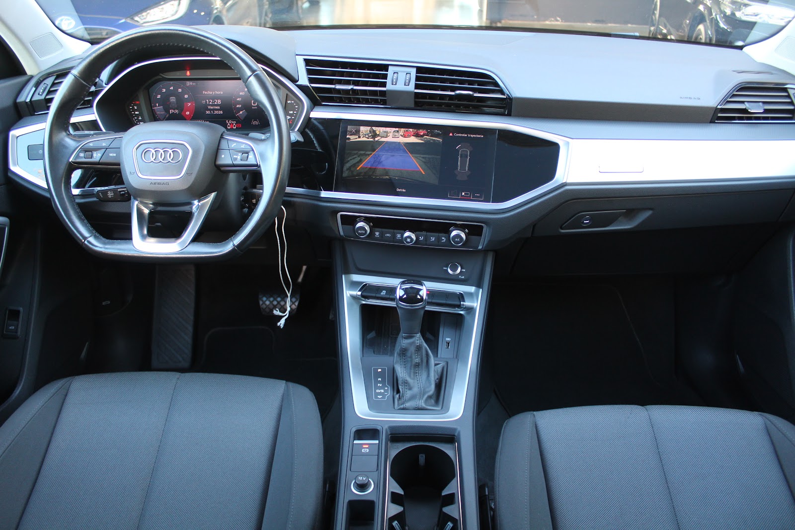 Foto 10 de AUDI Q3 2019 en venta en CSV Motor VALDEFUENTES
