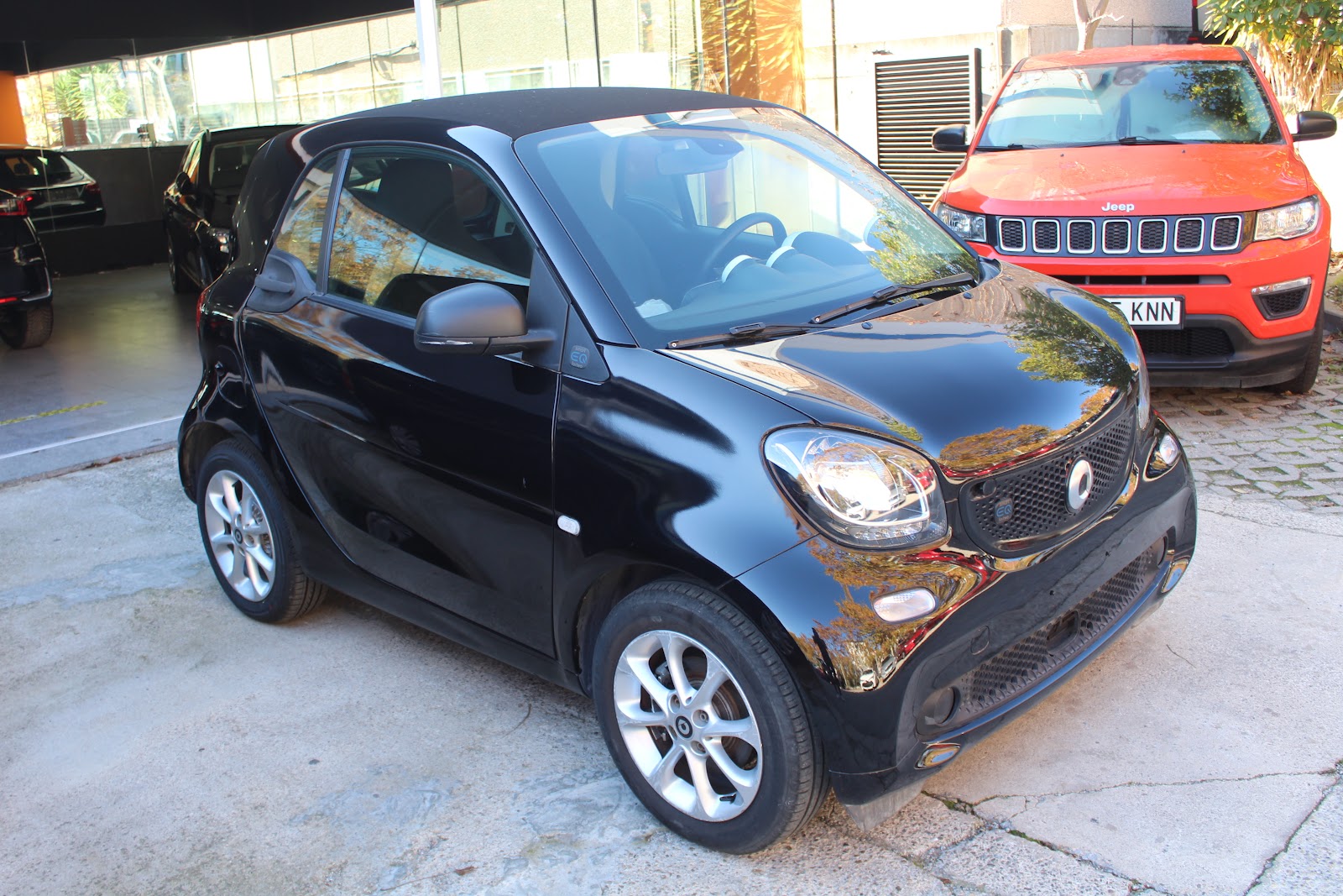 Foto 4 de SMART FORTWO 2019 en venta en CSV Motor VALDEFUENTES
