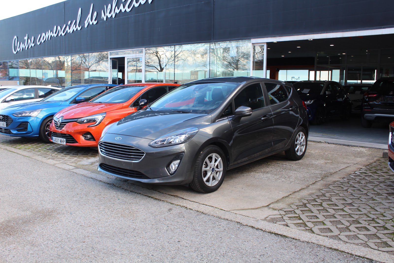 Foto 7 de Ford Fiesta 2021 en venta en CSV Motor VALDEFUENTES · color Gris