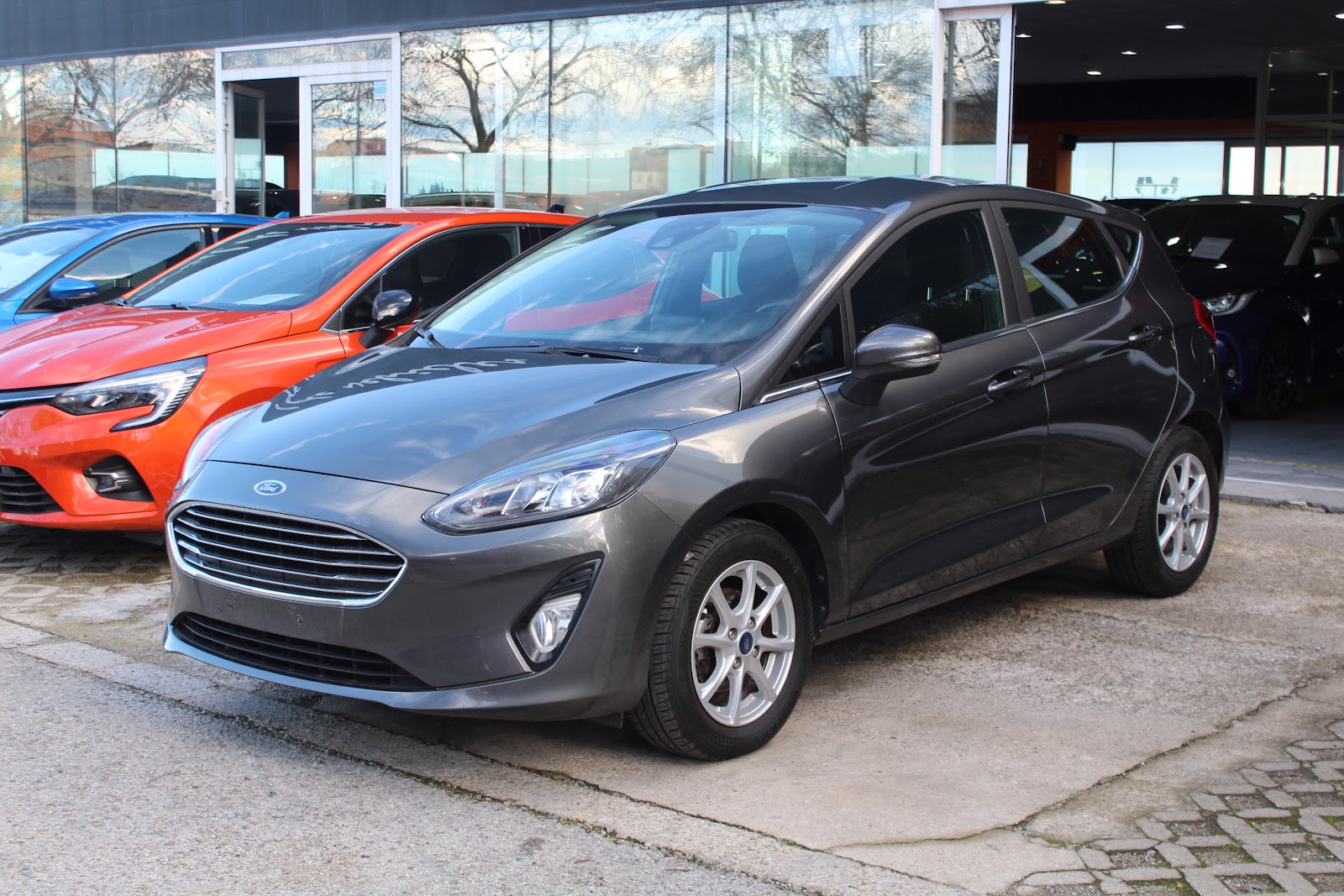 Foto 2 de FORD FIESTA 2021 en venta en CSV Motor VALDEFUENTES