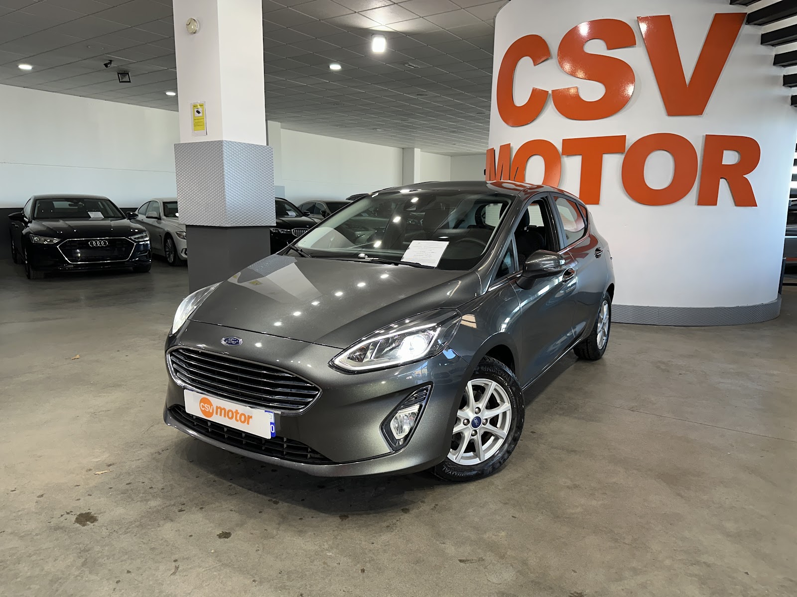 Foto 5 de Ford Fiesta 2021 en venta en CSV Motor VALDEFUENTES · color Gris Metalizado