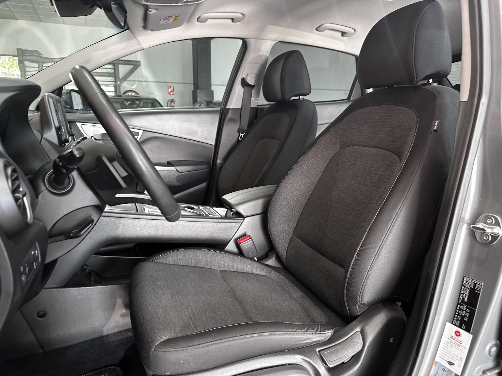 Foto 9 de HYUNDAI KONA 2020 en venta en CSV Motor VALDEFUENTES