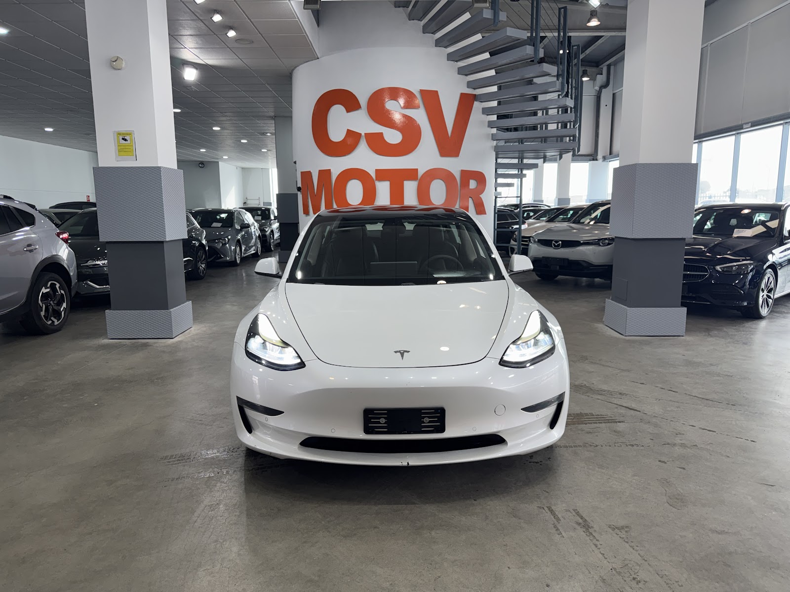 Foto 3 de TESLA MODEL 3 2021 en venta en CSV Motor VALDEFUENTES