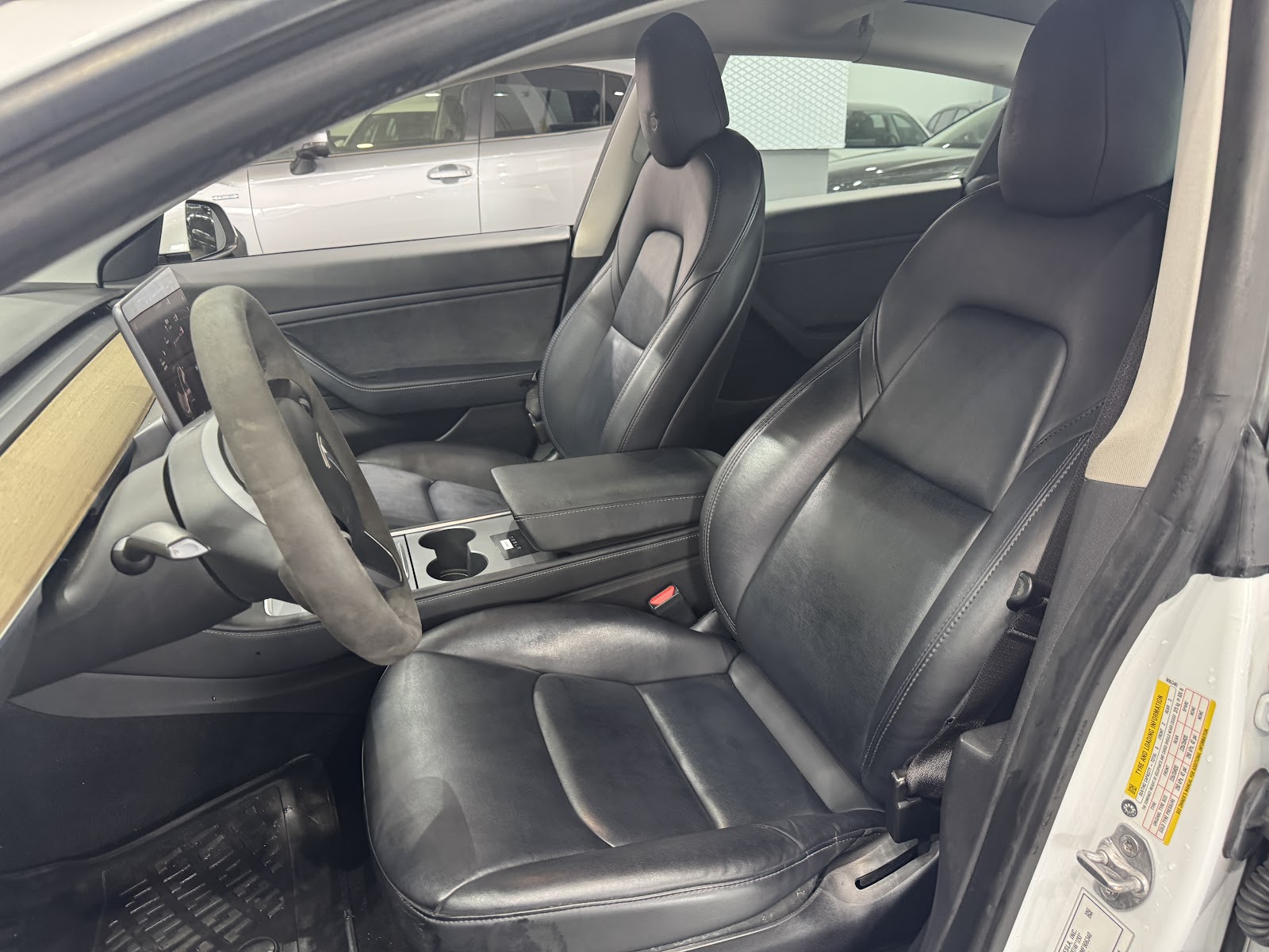 Foto 10 de TESLA MODEL 3 2021 en venta en CSV Motor VALDEFUENTES