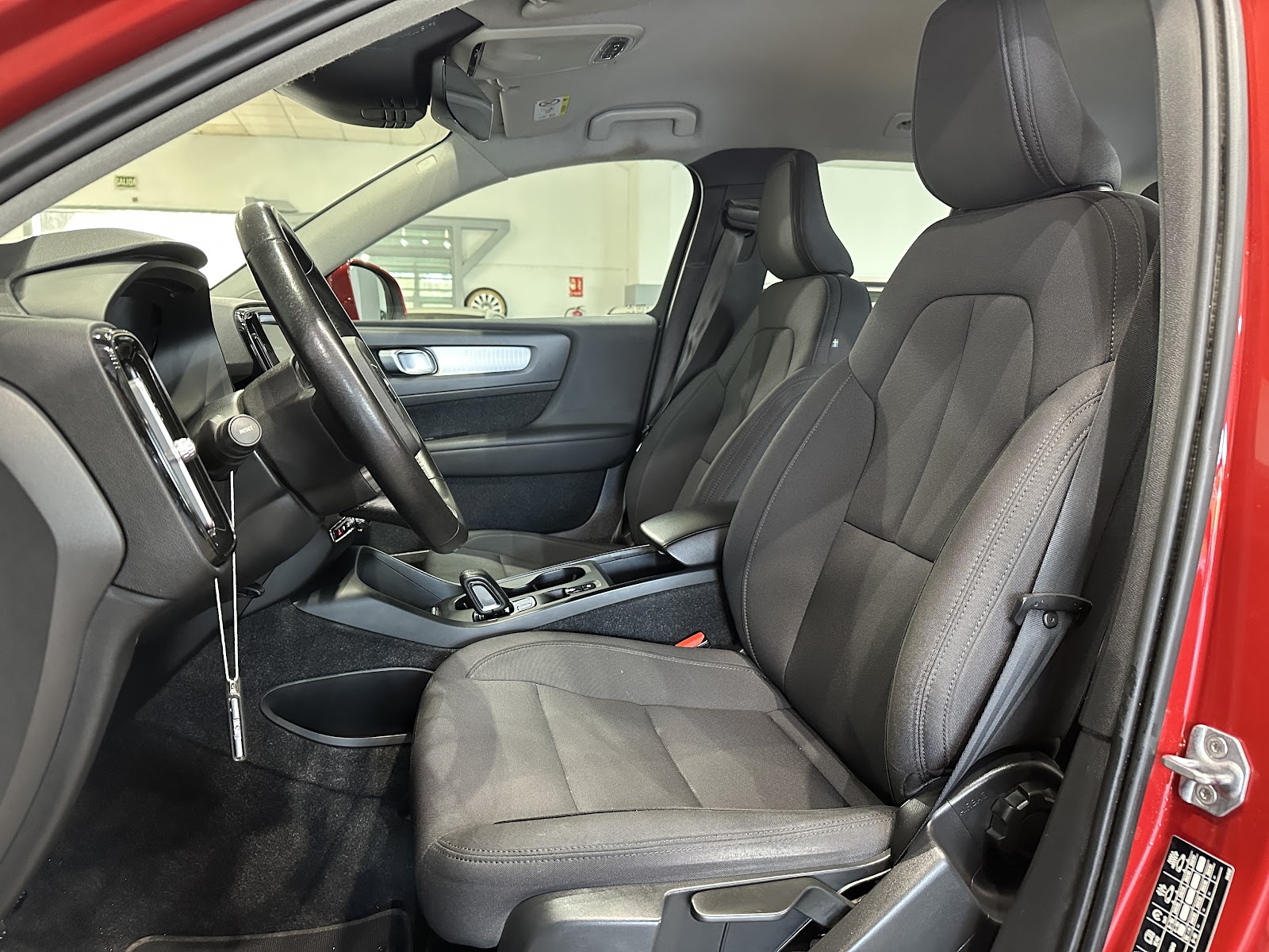 Foto 11 de VOLVO XC40 2021 en venta en CSV Motor VALDEFUENTES