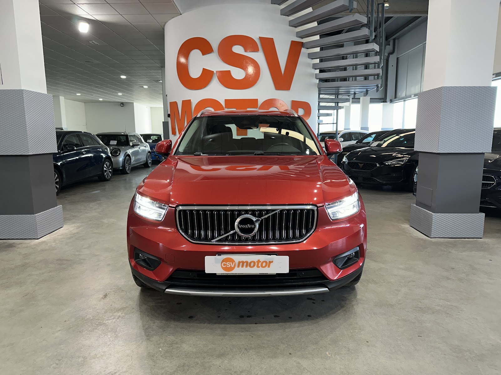 Foto 3 de VOLVO XC40 2021 en venta en CSV Motor VALDEFUENTES