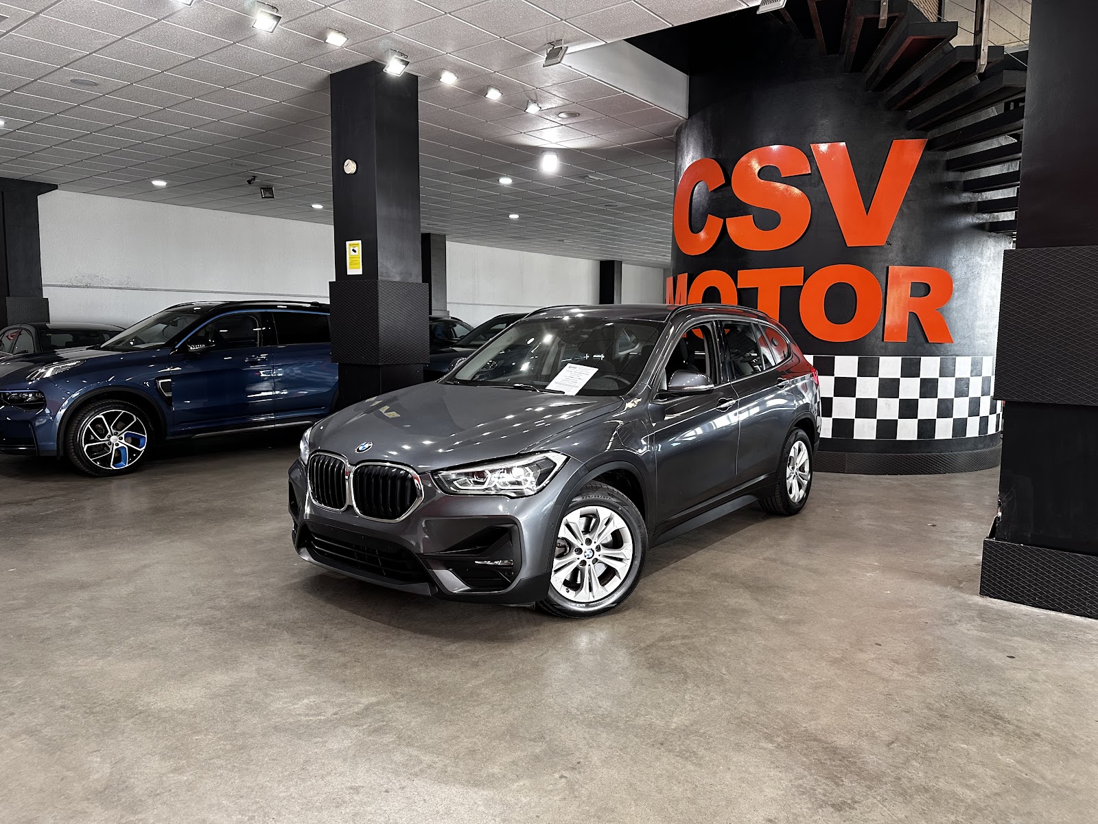 Foto 2 de BMW X1 2021 en venta en CSV Motor VALDEFUENTES