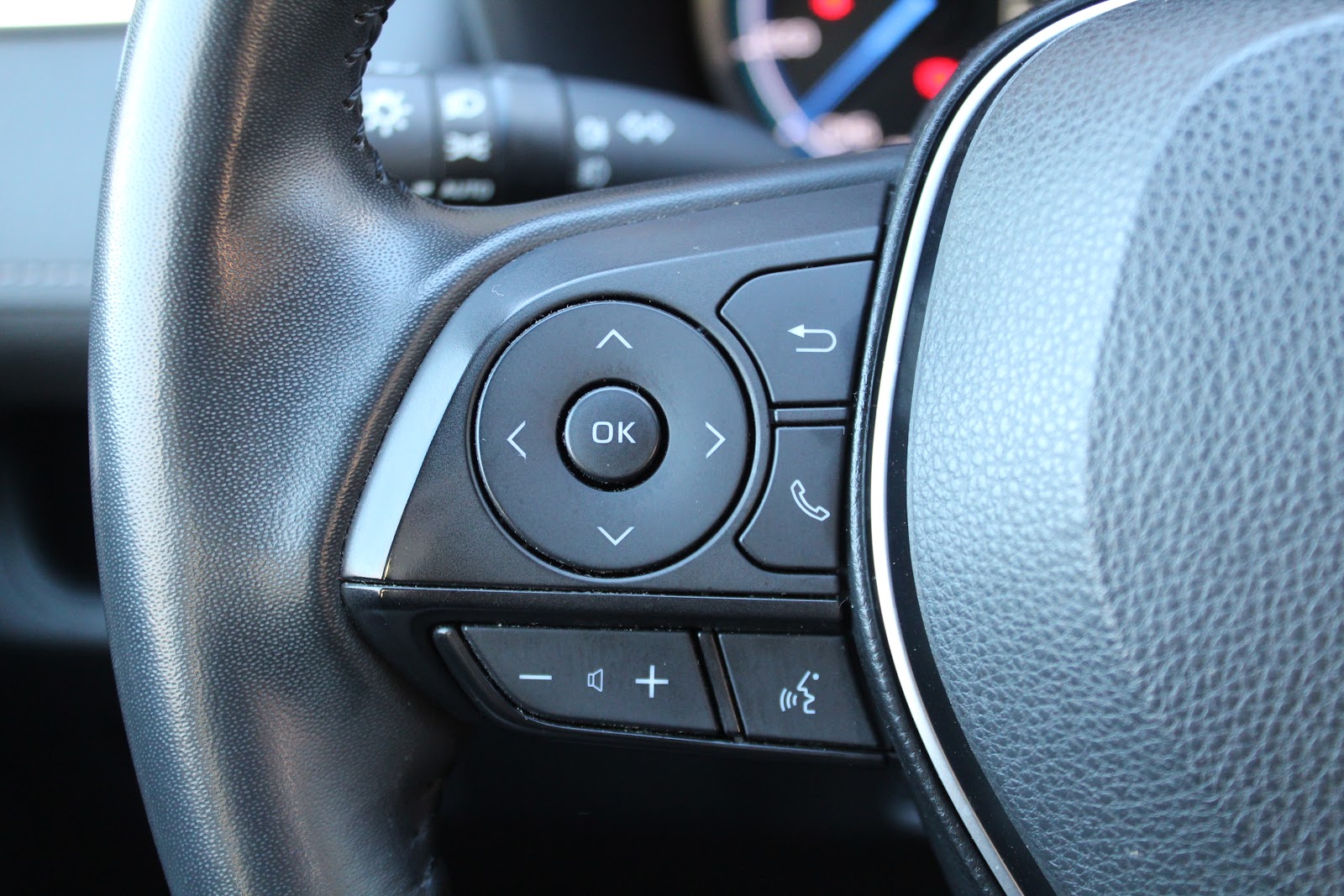Foto 12 de TOYOTA RAV4 2021 en venta en CSV Motor VALDEFUENTES