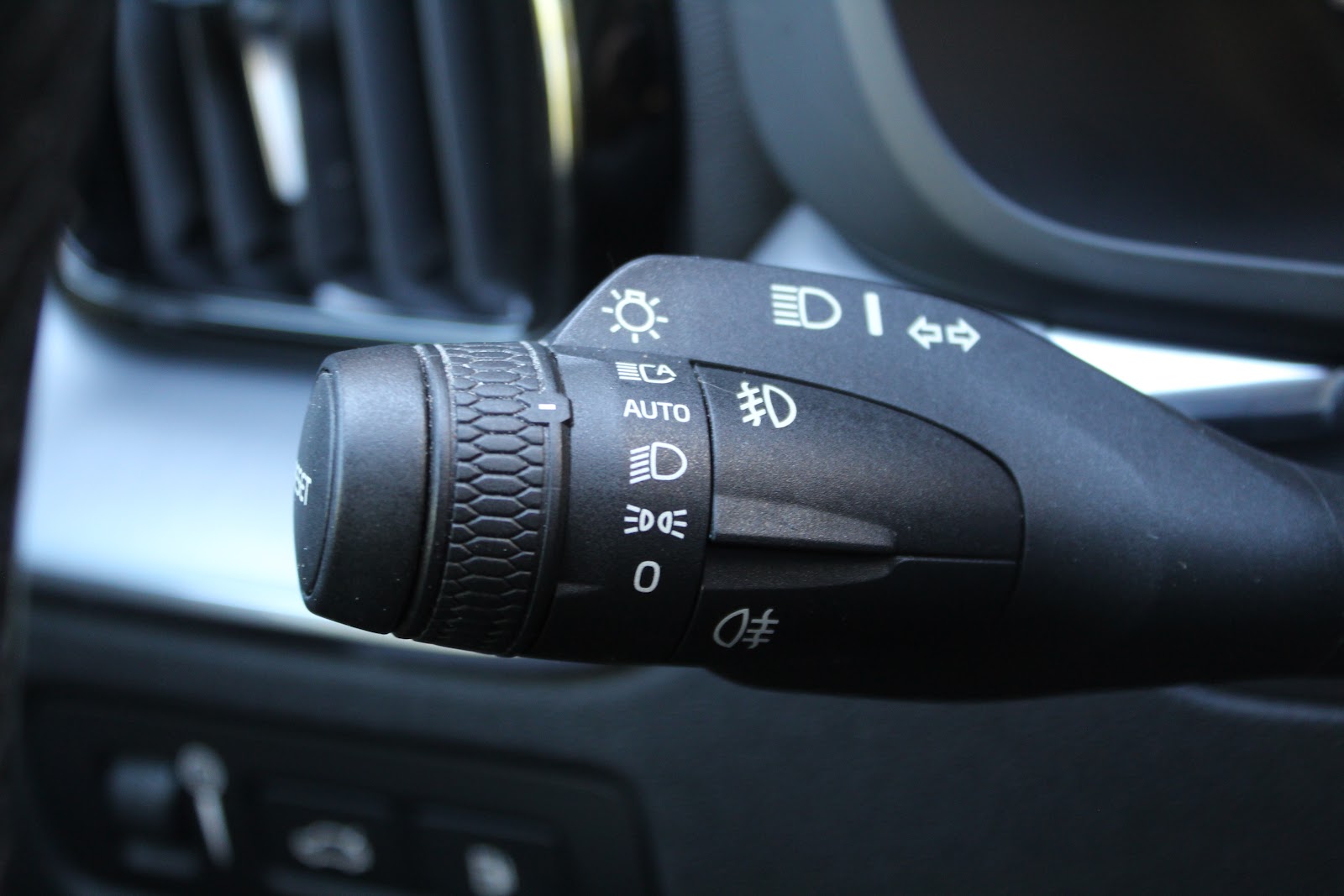 Foto 14 de VOLVO XC60 2021 en venta en CSV Motor VALDEFUENTES