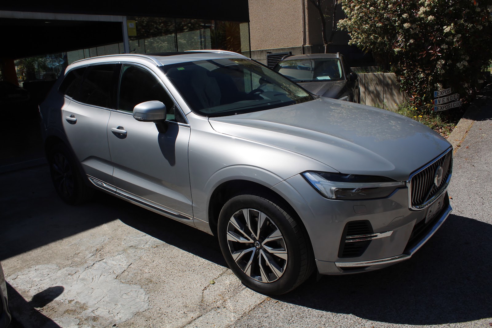 Foto 4 de VOLVO XC60 2021 en venta en CSV Motor VALDEFUENTES