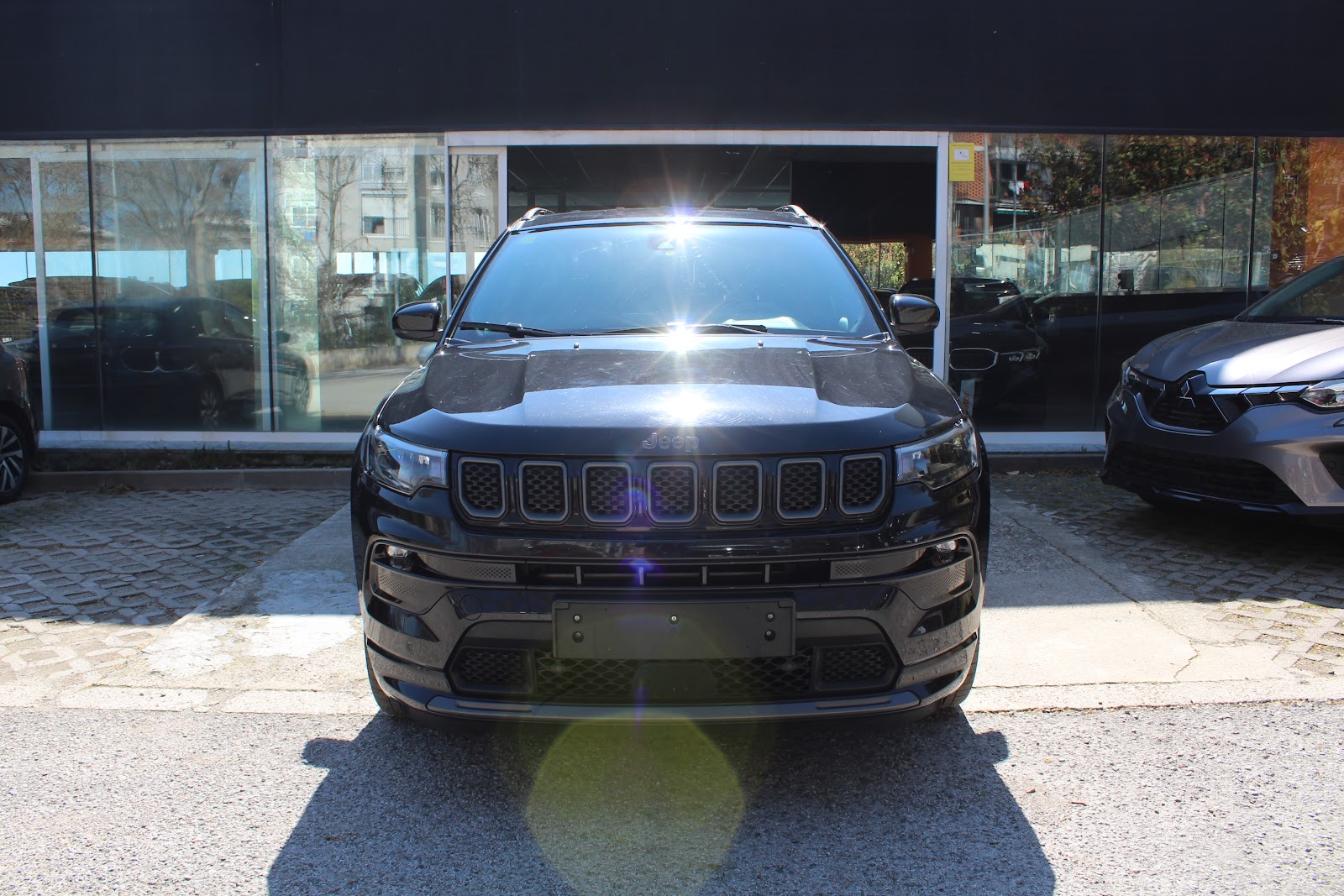 Foto 3 de JEEP COMPASS 2021 en venta en CSV Motor VALDEFUENTES