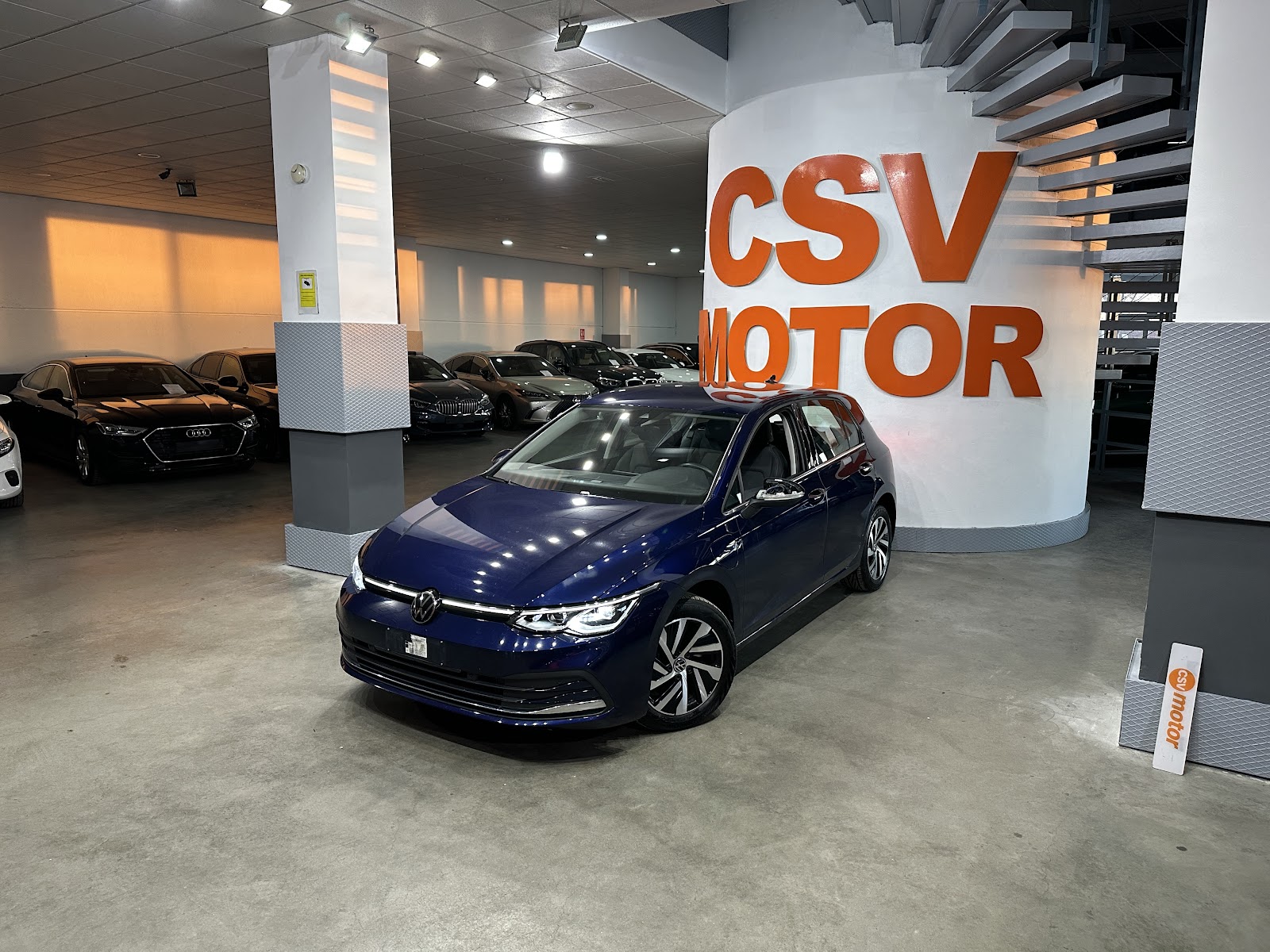Foto 11 de Volkswagen Golf 2021 en venta en CSV Motor VALDEFUENTES · color Azul