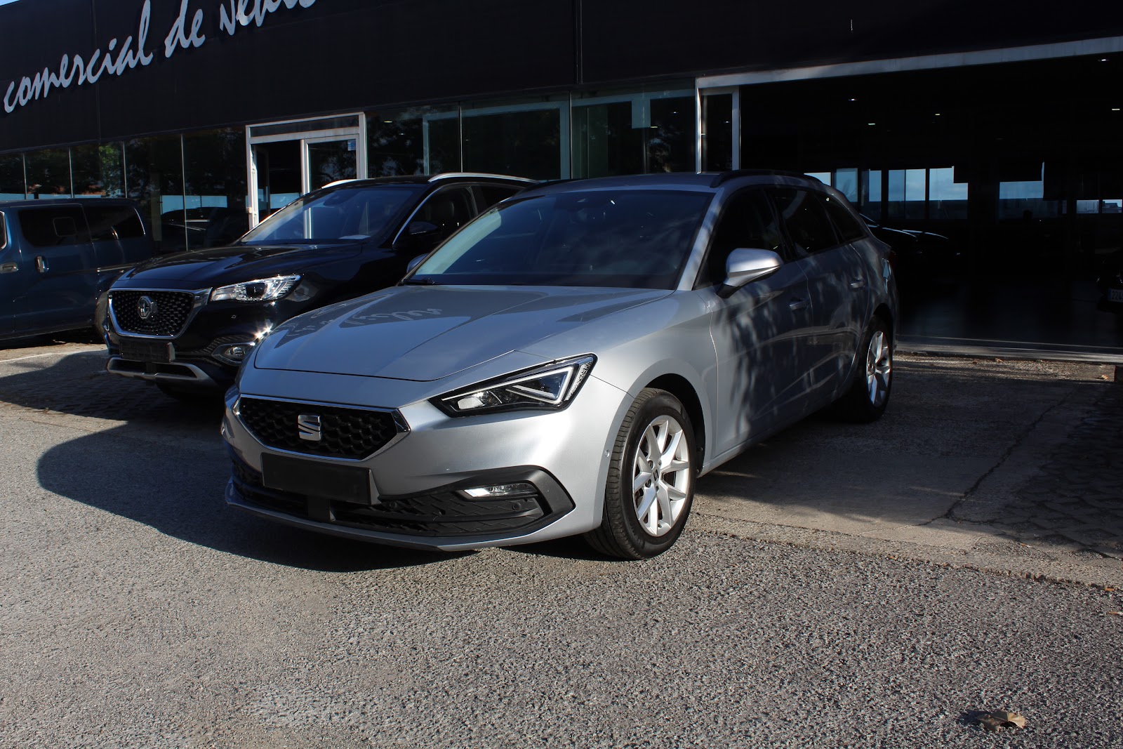 Foto 15 de SEAT Leon 2022 en venta en CSV Motor VALDEFUENTES · color Plata Metalizado