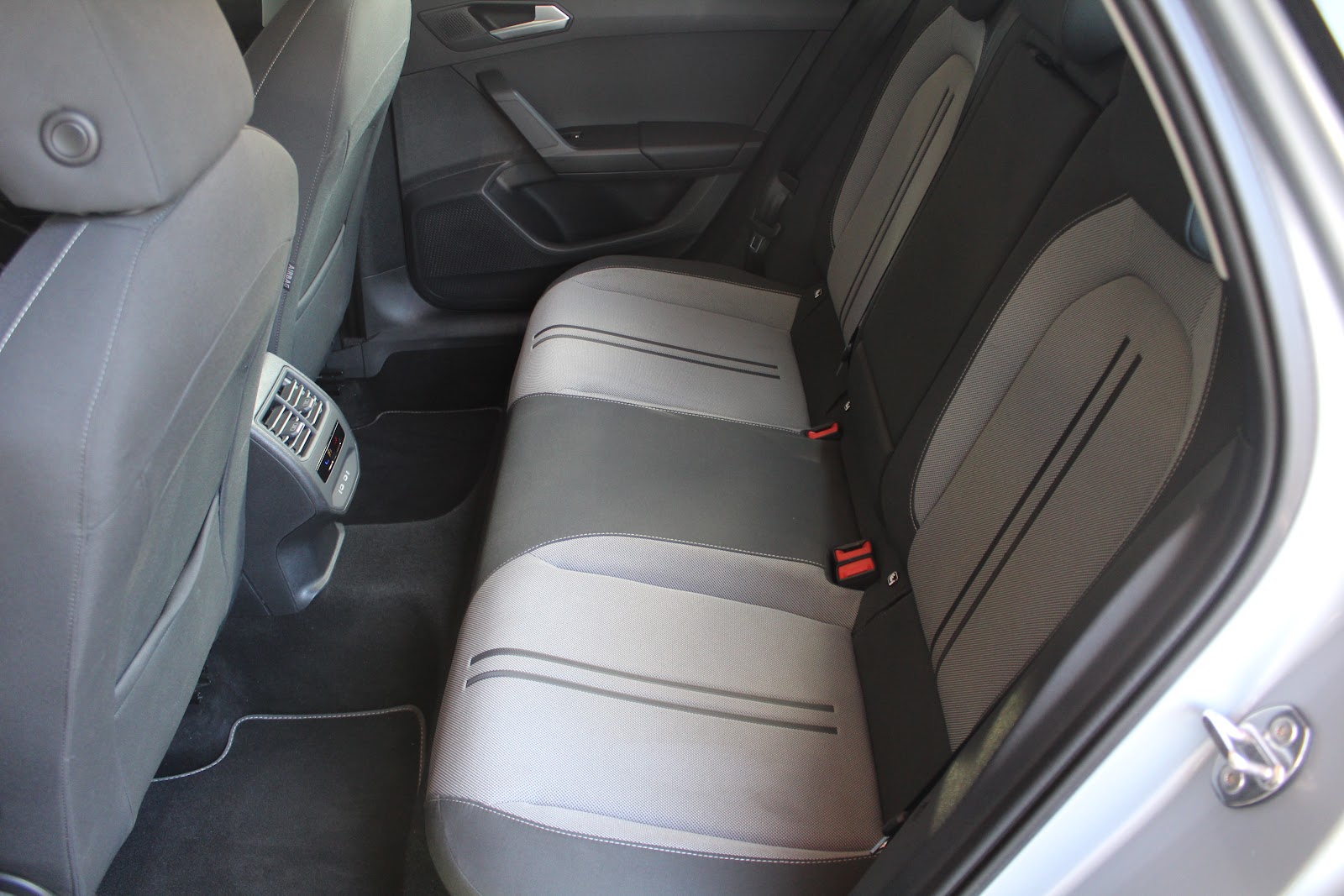 Foto 9 de SEAT LEON 2022 en venta en CSV Motor VALDEFUENTES