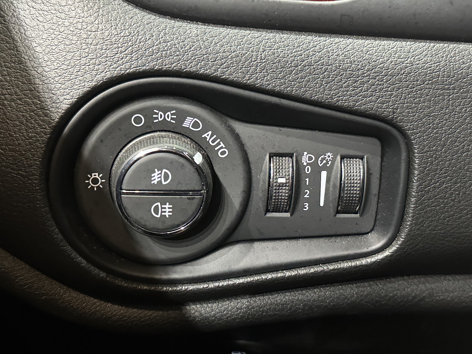 Foto 18 de JEEP RENEGADE 2022 en venta en CSV Motor VALDEFUENTES