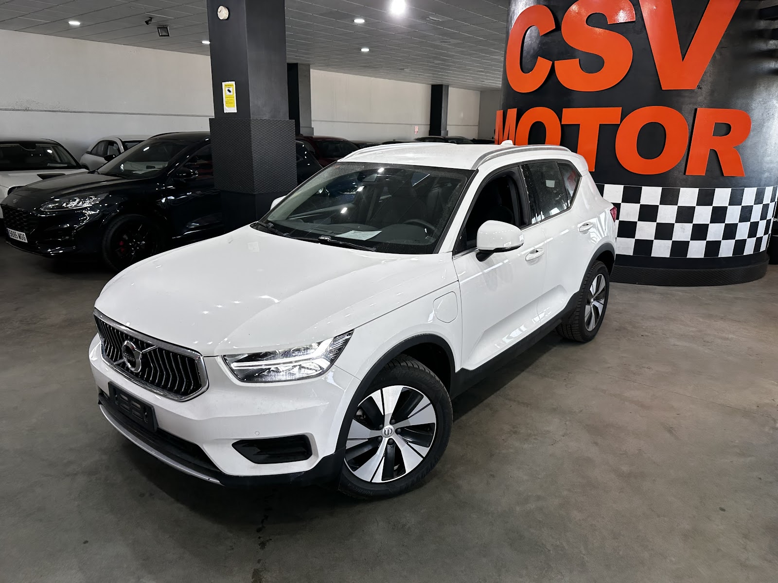 Foto 15 de Volvo Xc40 2021 en venta en CSV Motor VALDEFUENTES · color Blanco