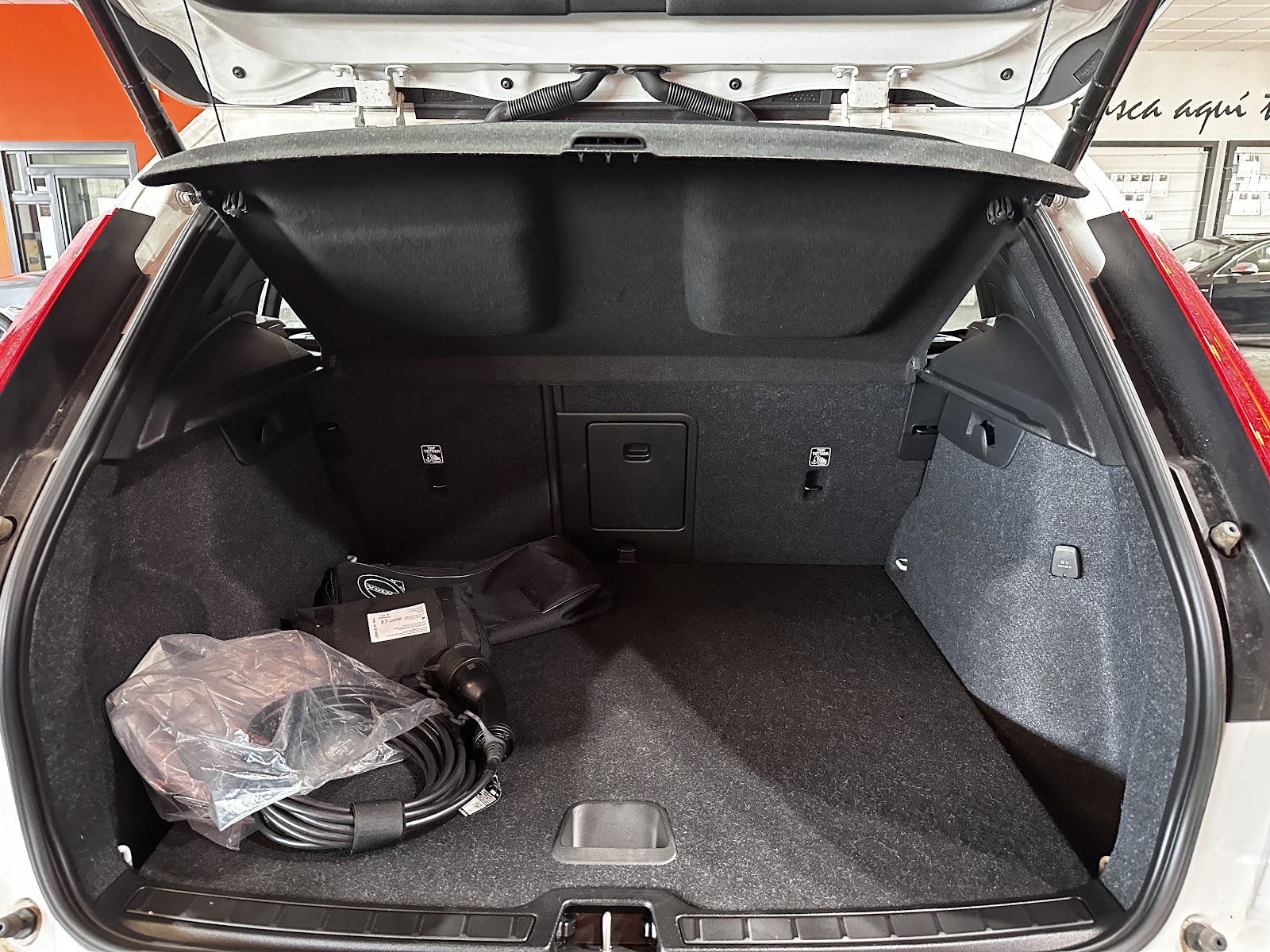 Foto 8 de VOLVO XC40 2021 en venta en CSV Motor VALDEFUENTES