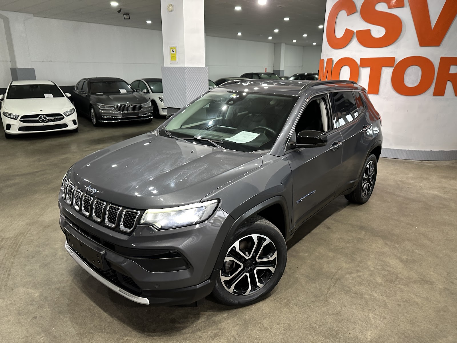 Foto 23 de Jeep Compass 2022 en venta en CSV Motor VALDEFUENTES · color Gris Metalizado