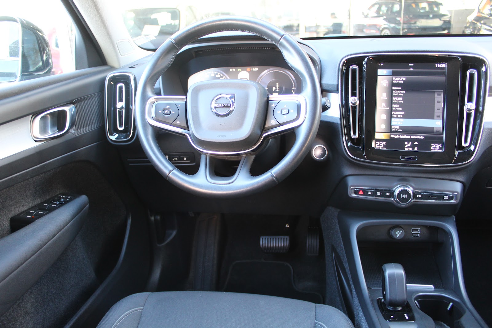 Foto 11 de VOLVO XC40 2022 en venta en CSV Motor VALDEFUENTES