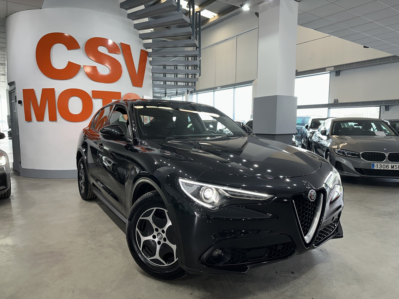 Foto 4 de ALFA ROMEO STELVIO 2022 en venta en CSV Motor VALDEFUENTES