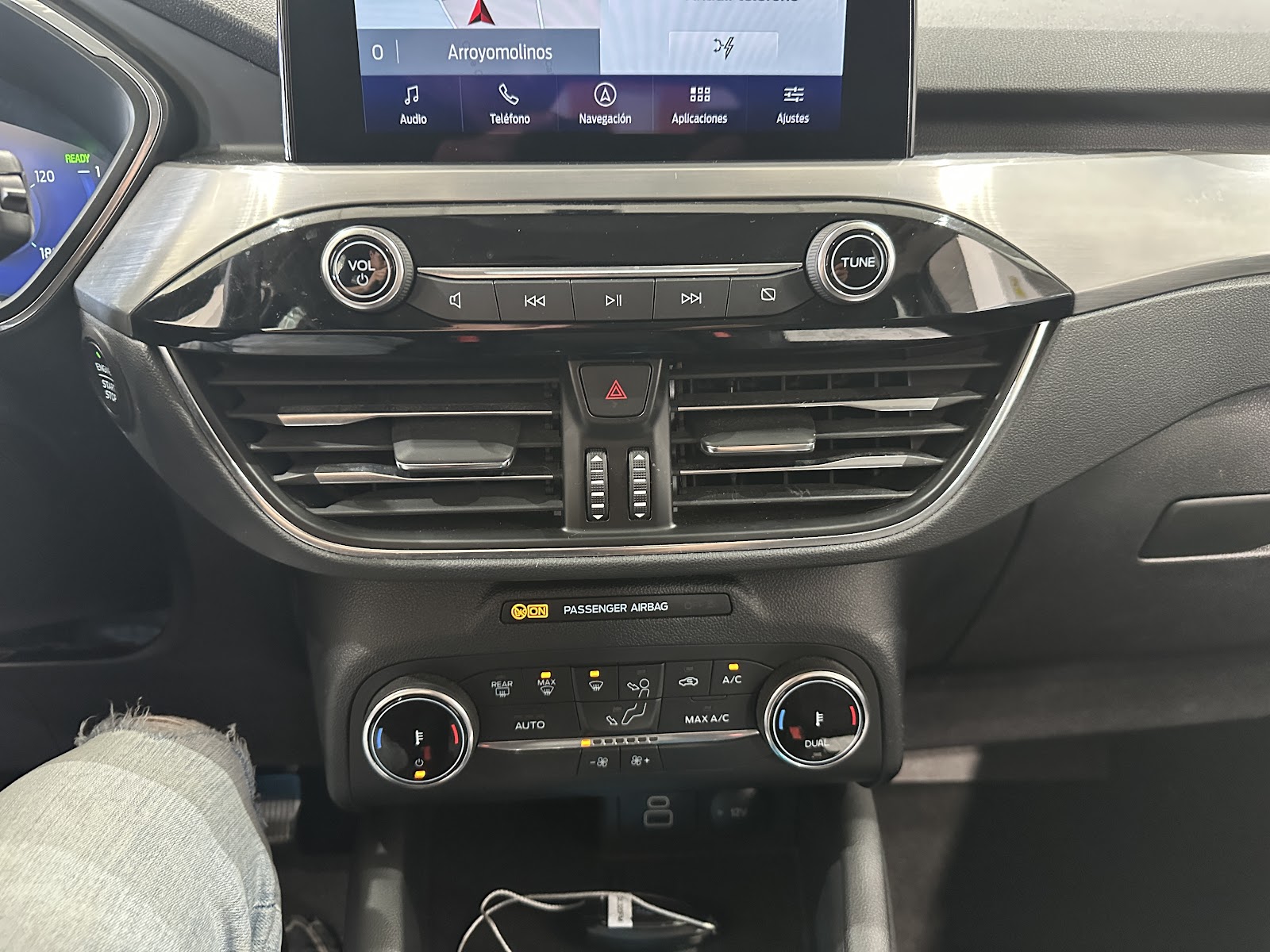 Foto 18 de FORD KUGA 2022 en venta en CSV Motor BILBAO