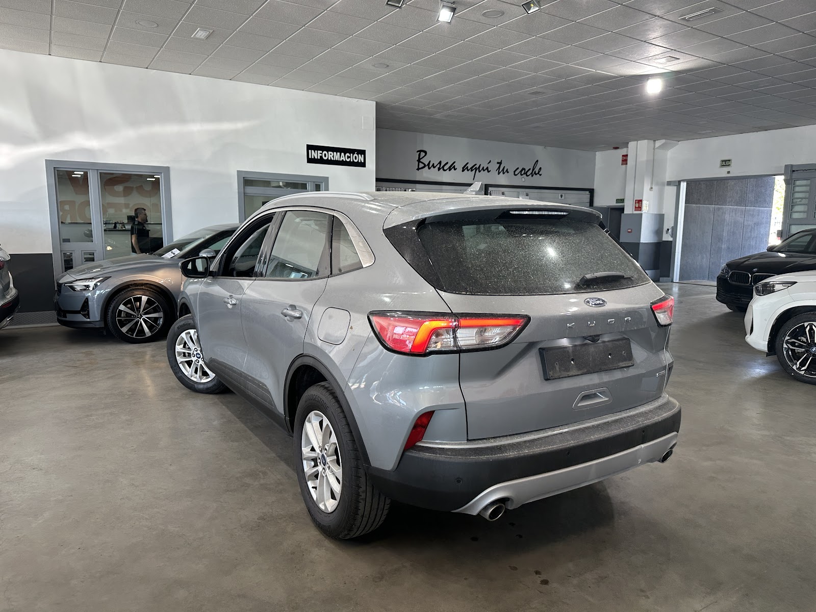 Foto 5 de FORD KUGA 2022 en venta en CSV Motor BILBAO