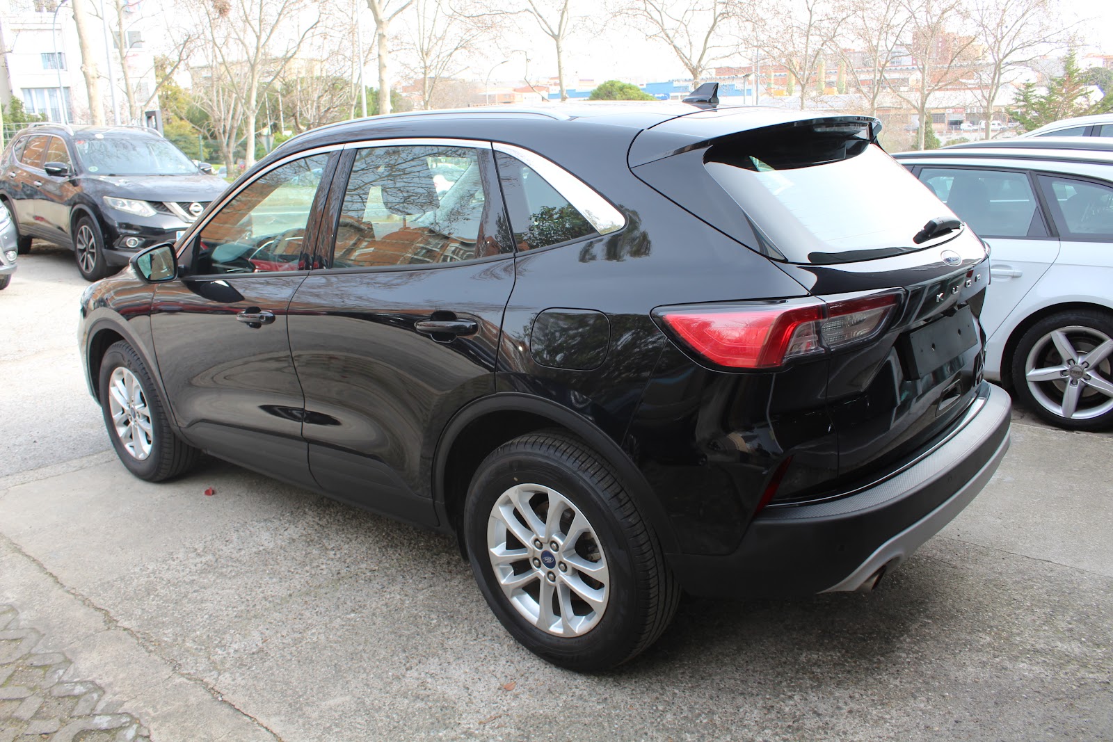 Foto 5 de FORD KUGA 2022 en venta en CSV Motor VALDEFUENTES