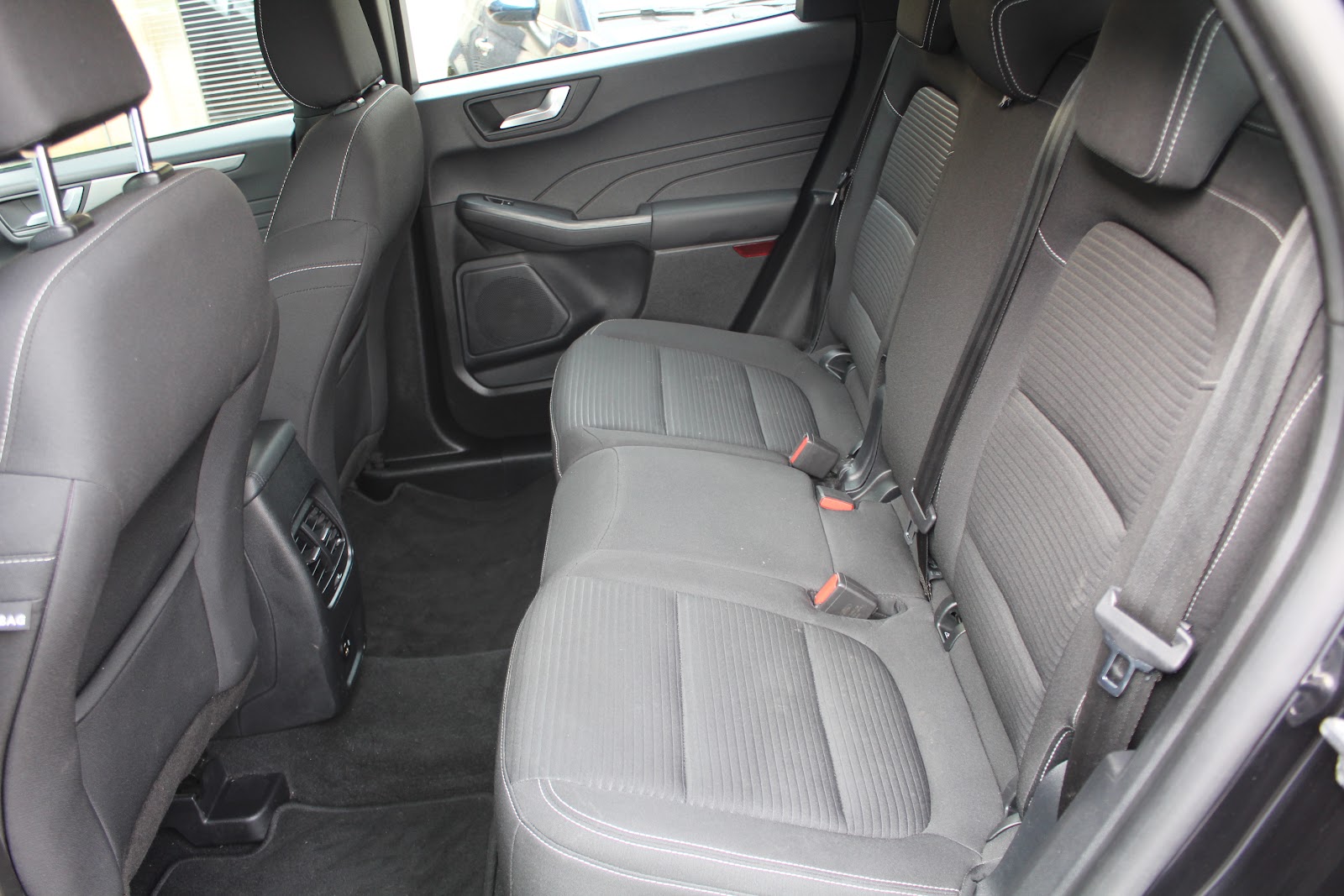 Foto 9 de FORD KUGA 2022 en venta en CSV Motor VALDEFUENTES