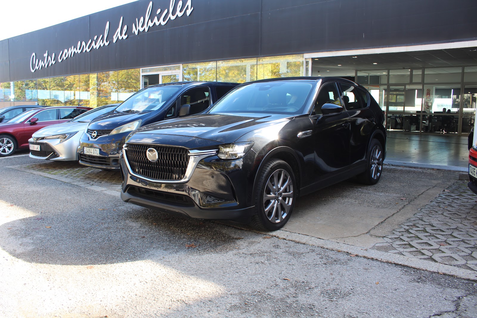 Foto 6 de Mazda Cx-60 2023 en venta en CSV Motor BARCELONA · color Negro Metalizado