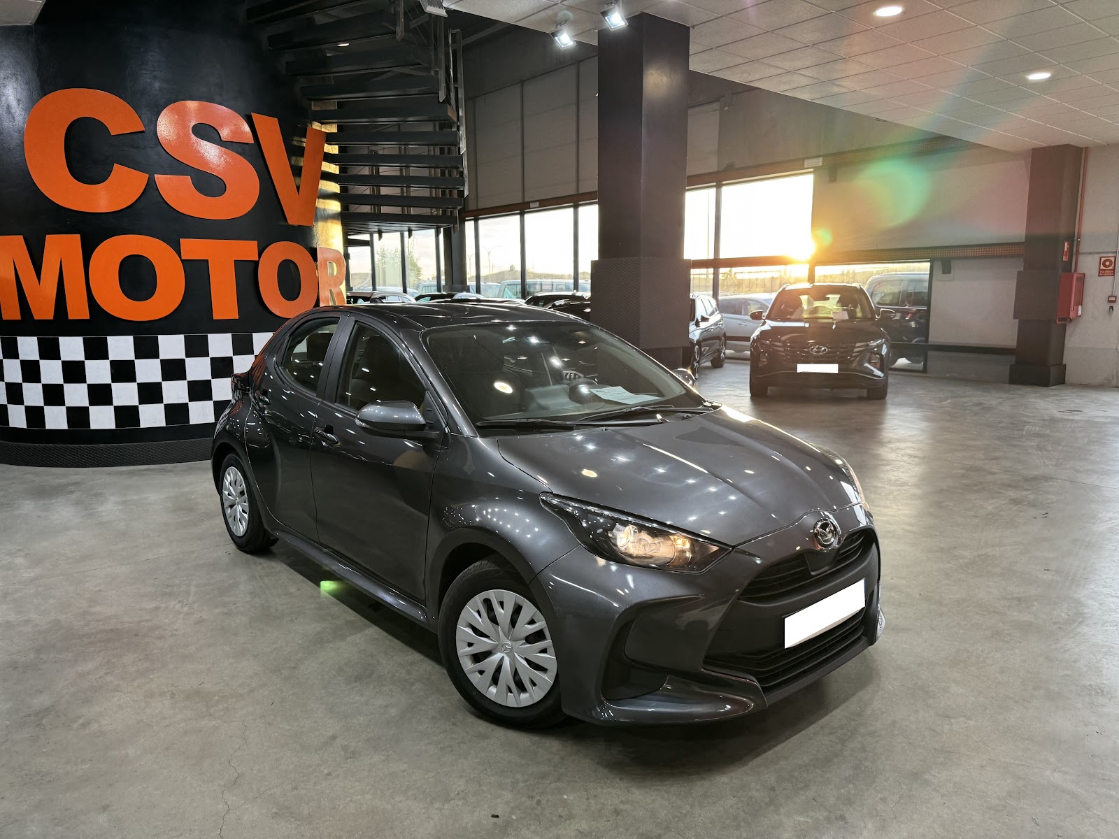 Foto 4 de MAZDA 2 2023 en venta en CSV Motor VALDEFUENTES