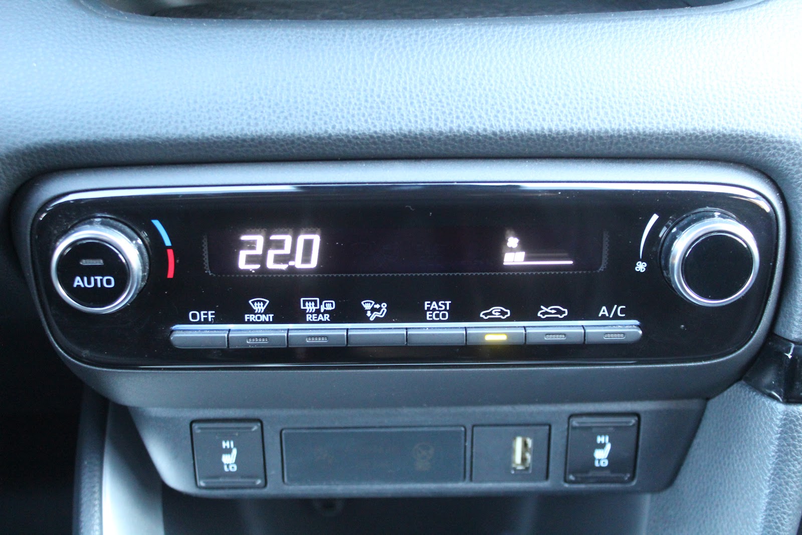 Foto 19 de MAZDA 2 2023 en venta en CSV Motor VALDEFUENTES